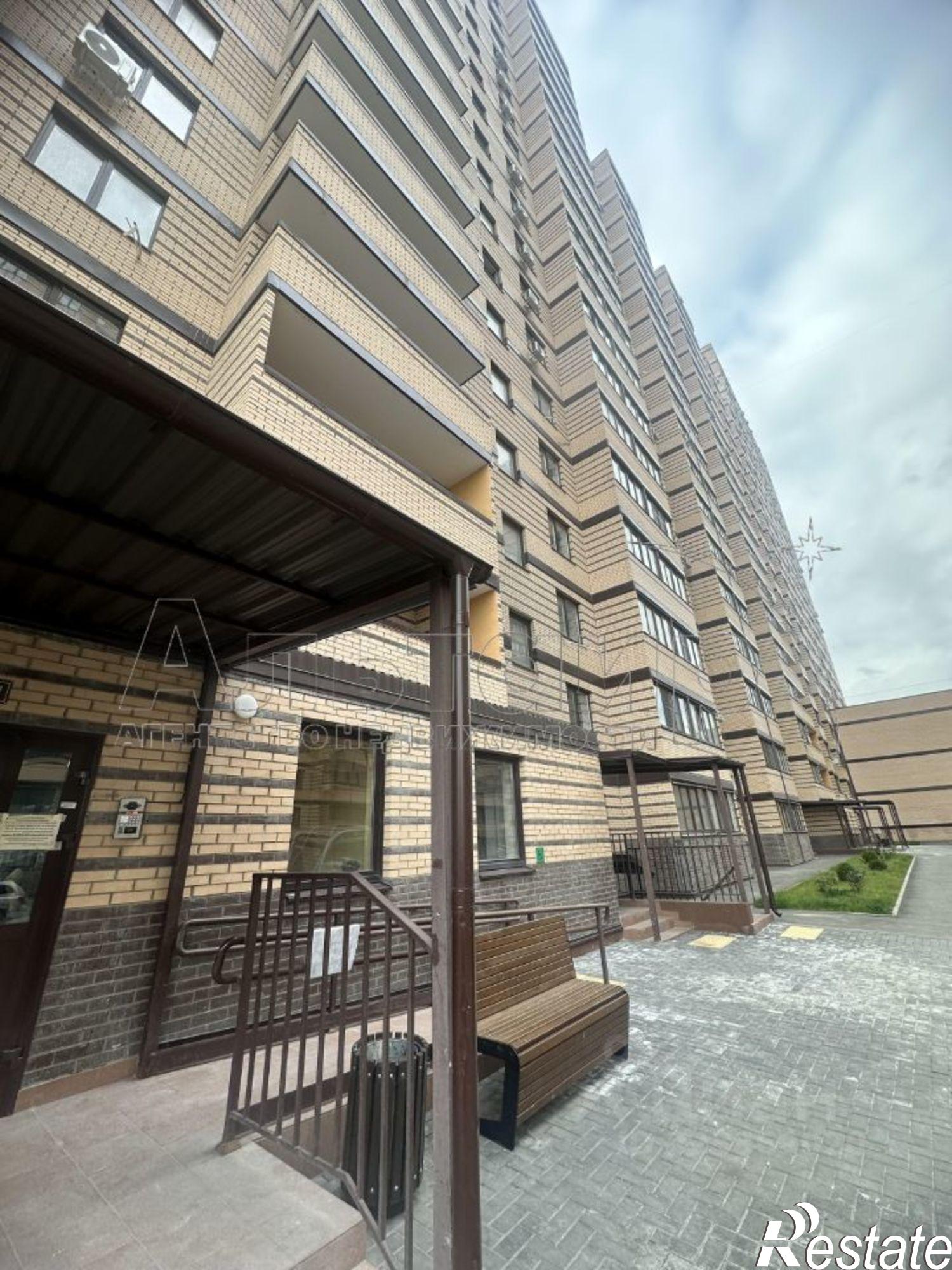 Купить квартиру за 4 800 000 рублей на ул 30-я линия, 69