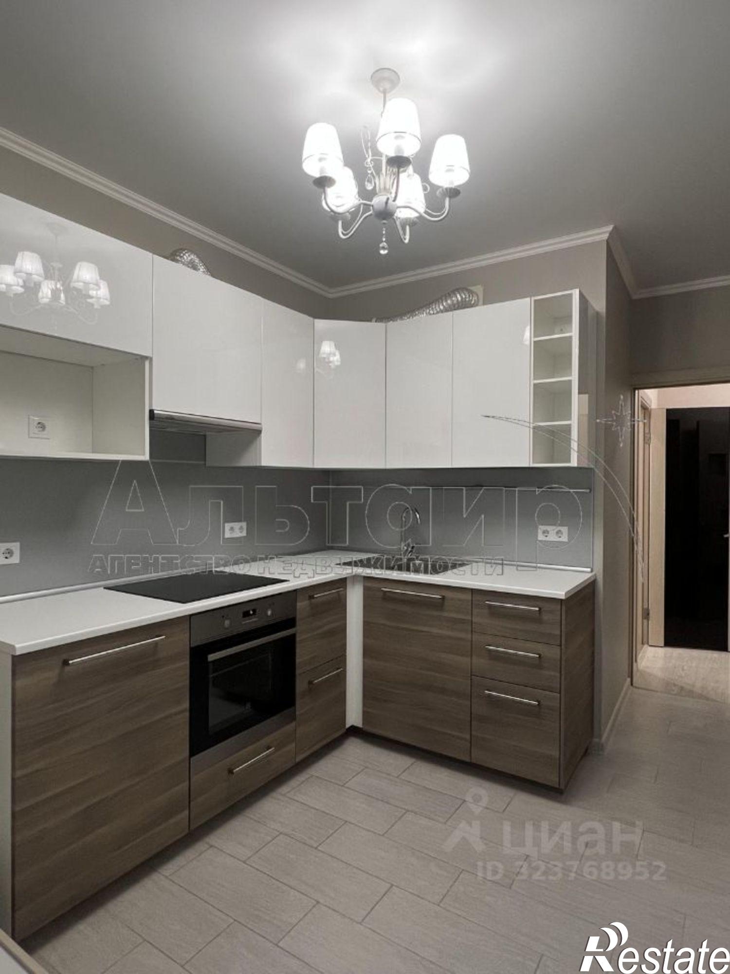 Купить квартиру за 5 750 000 рублей на б-р Платова, 6/82