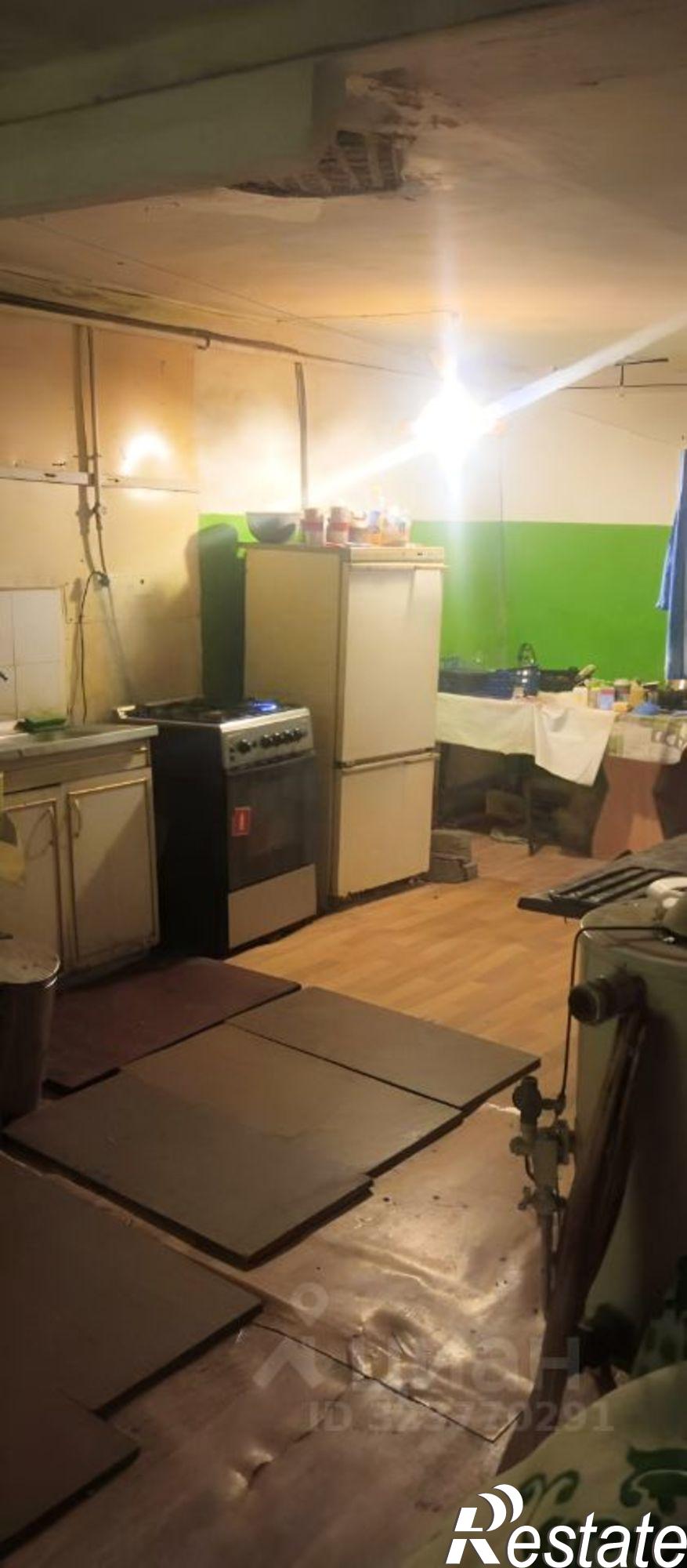 Сдать комнату за 10 000 рублей на 21-я линия, 12