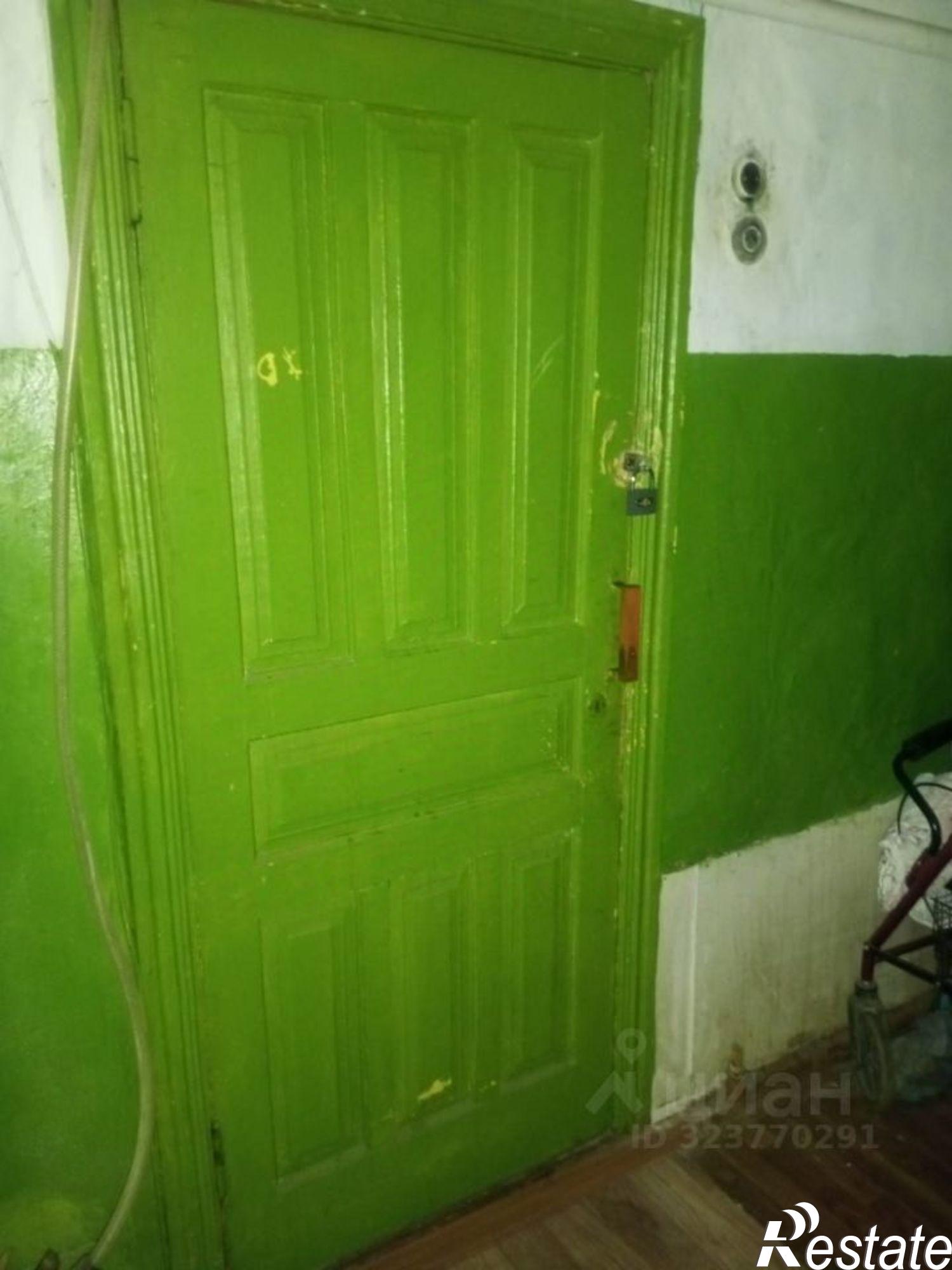 Сдать комнату за 10 000 рублей на 21-я линия, 12