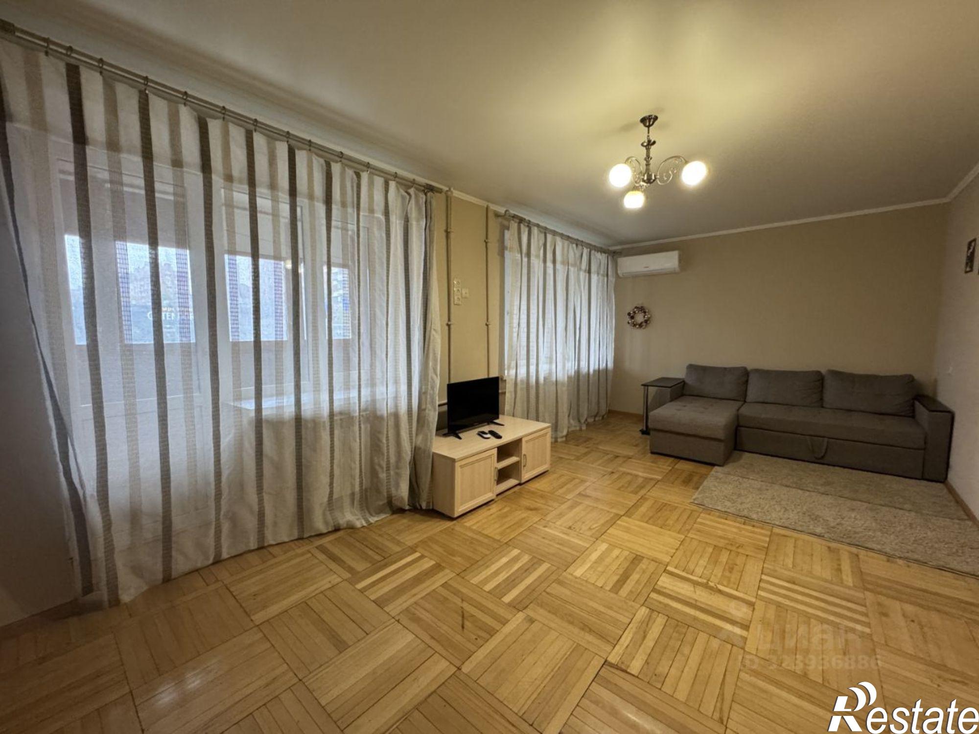 Сдать квартиру за 30 000 рублей на Ворошиловский проспект, 77/157