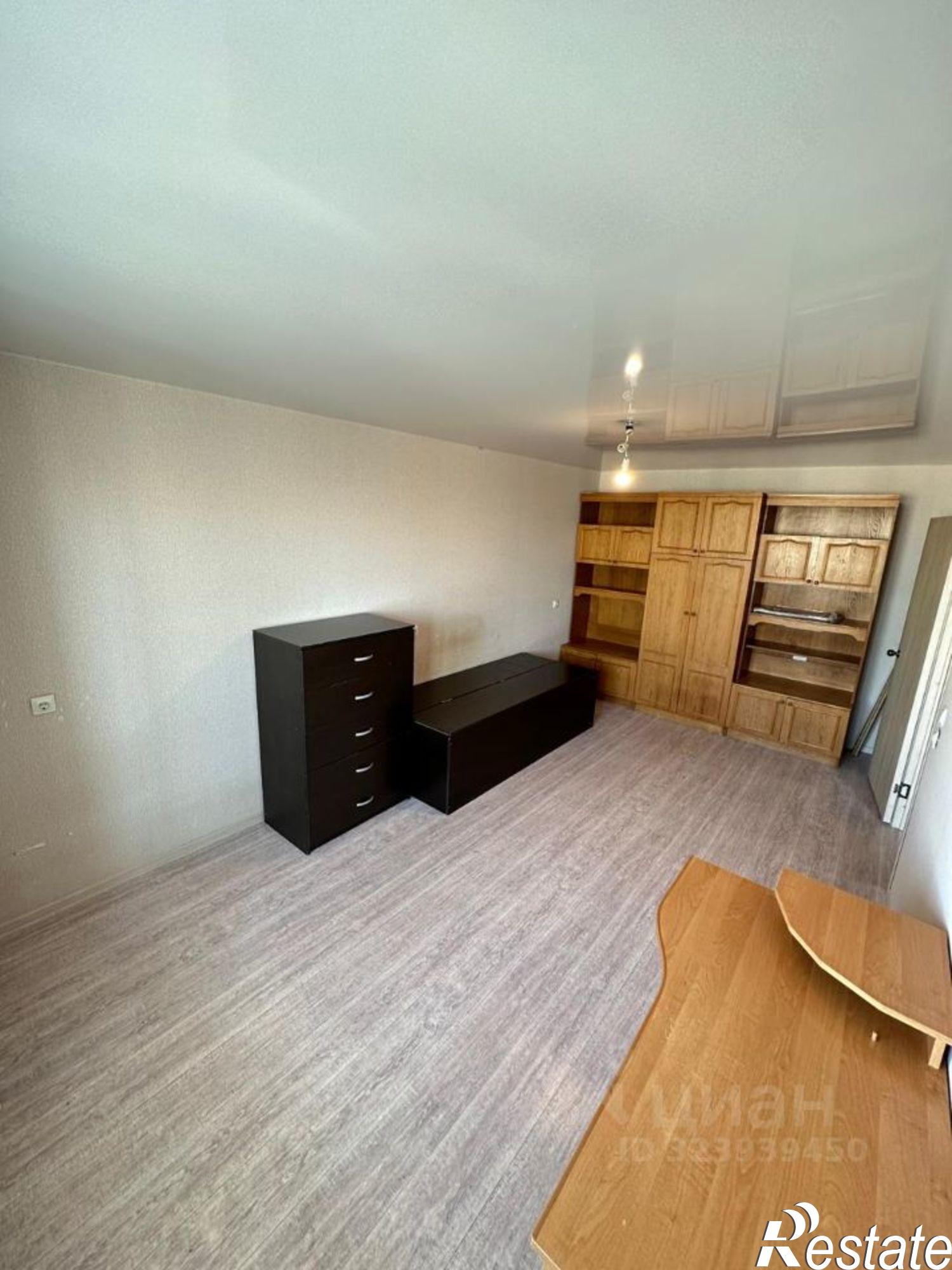 Сдать квартиру за 15 000 рублей на пер Андреева, 17а