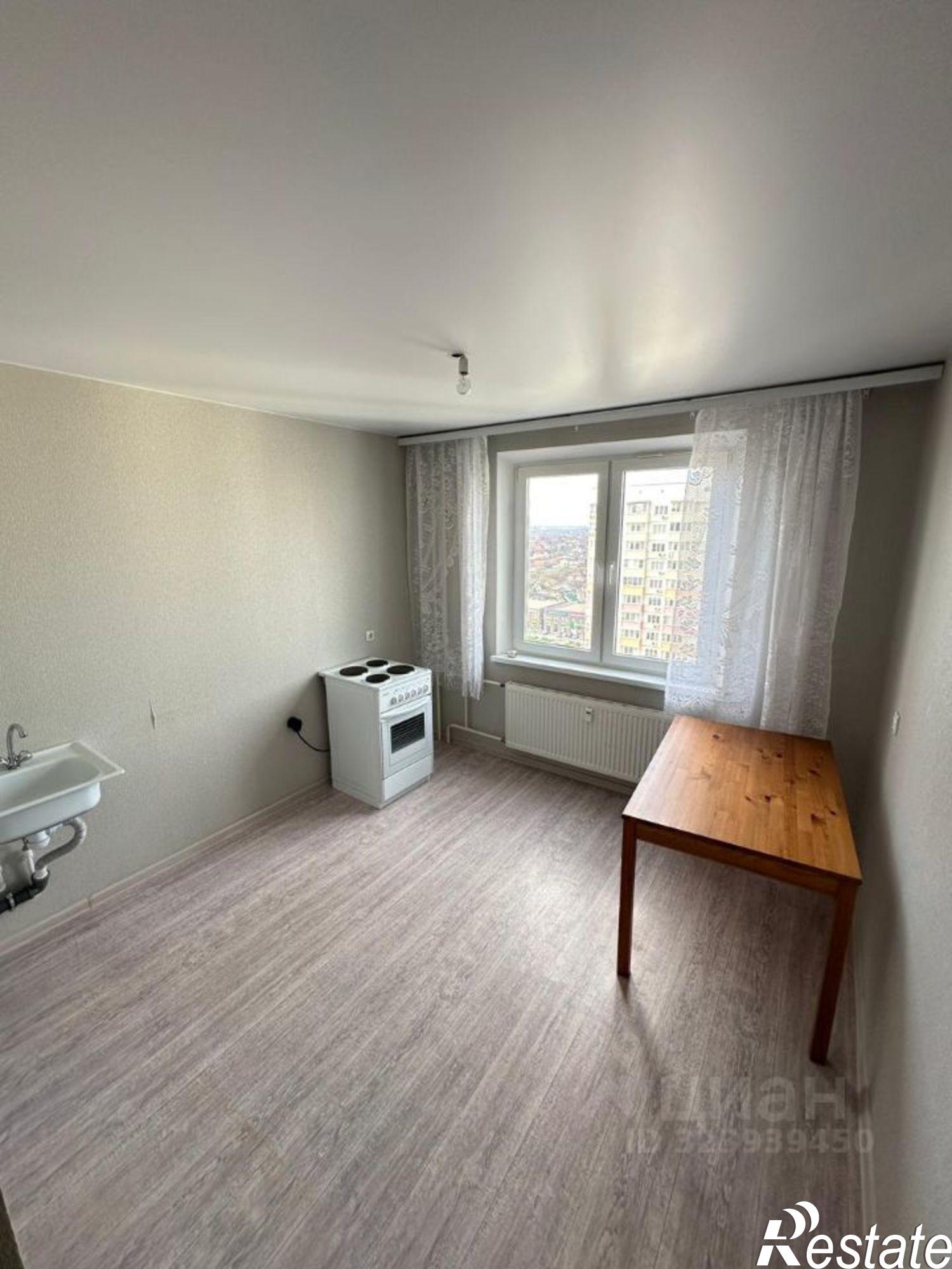 Сдать квартиру за 15 000 рублей на пер Андреева, 17а