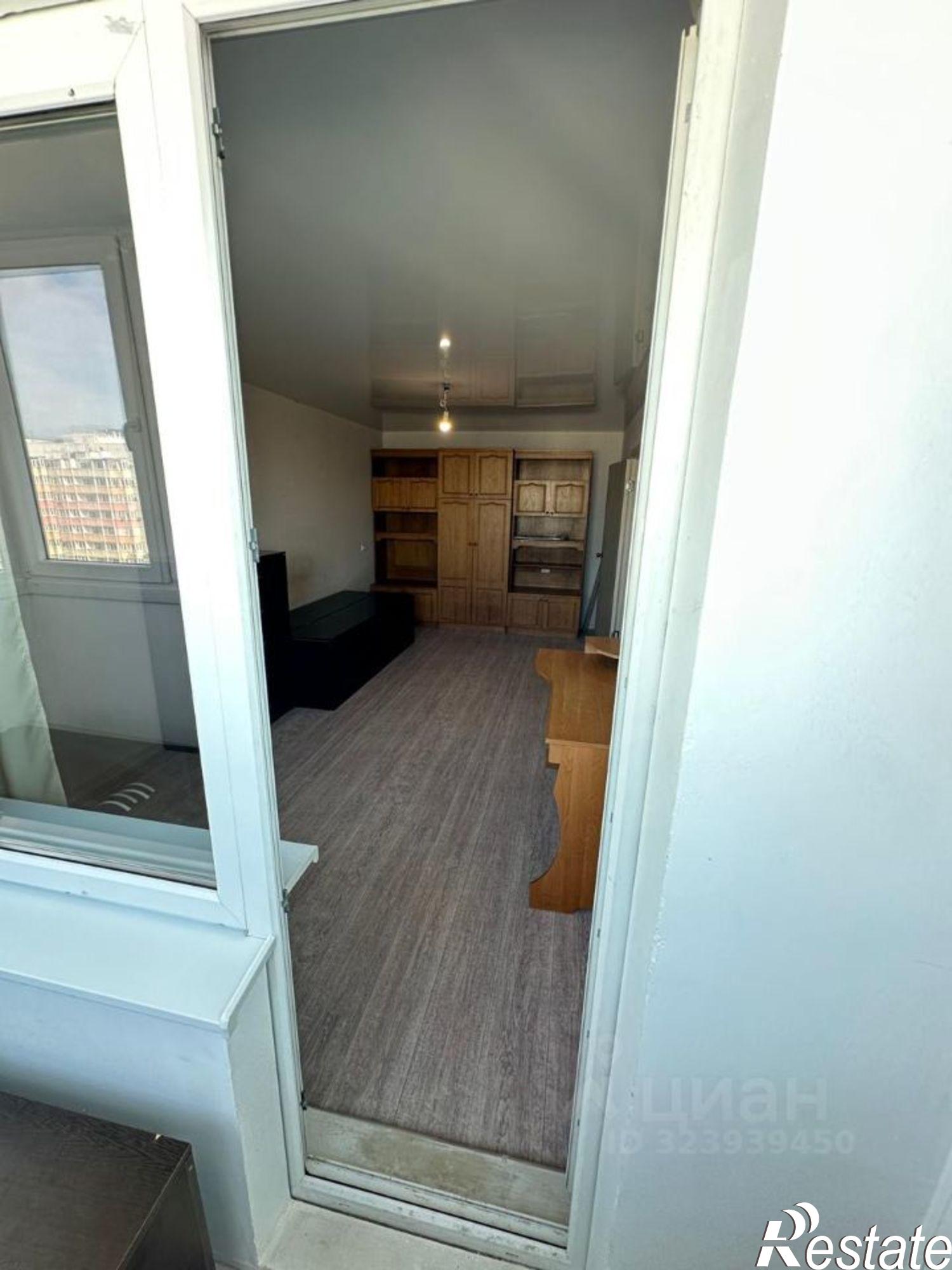 Сдать квартиру за 15 000 рублей на пер Андреева, 17а