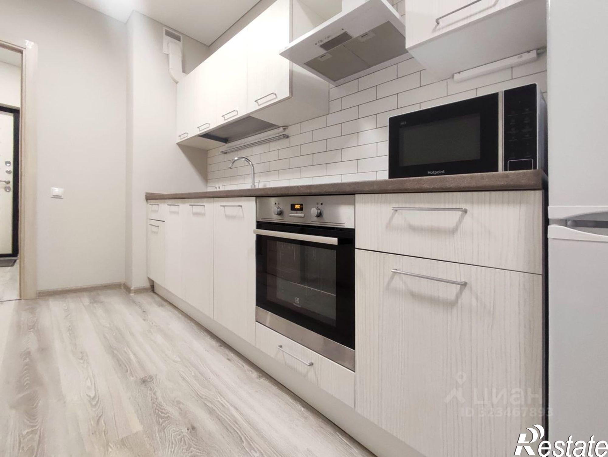 Сдать квартиру за 38 000 рублей на Гвардейский переулок, 13