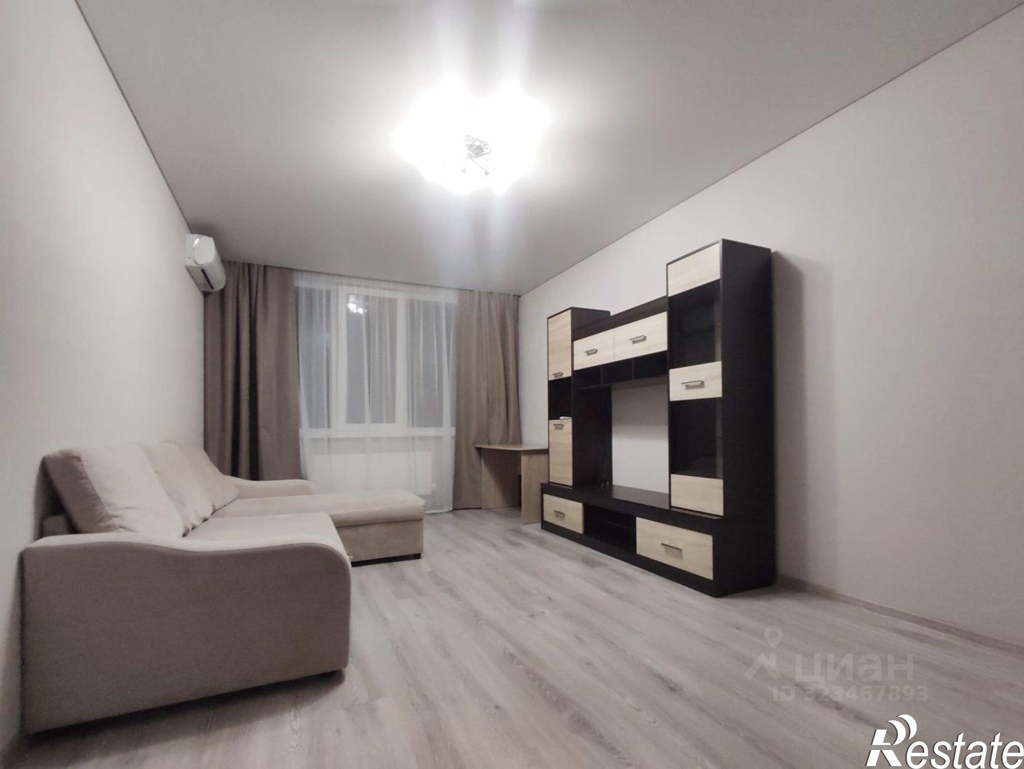 Сдать квартиру за 38 000 рублей на Гвардейский переулок, 13