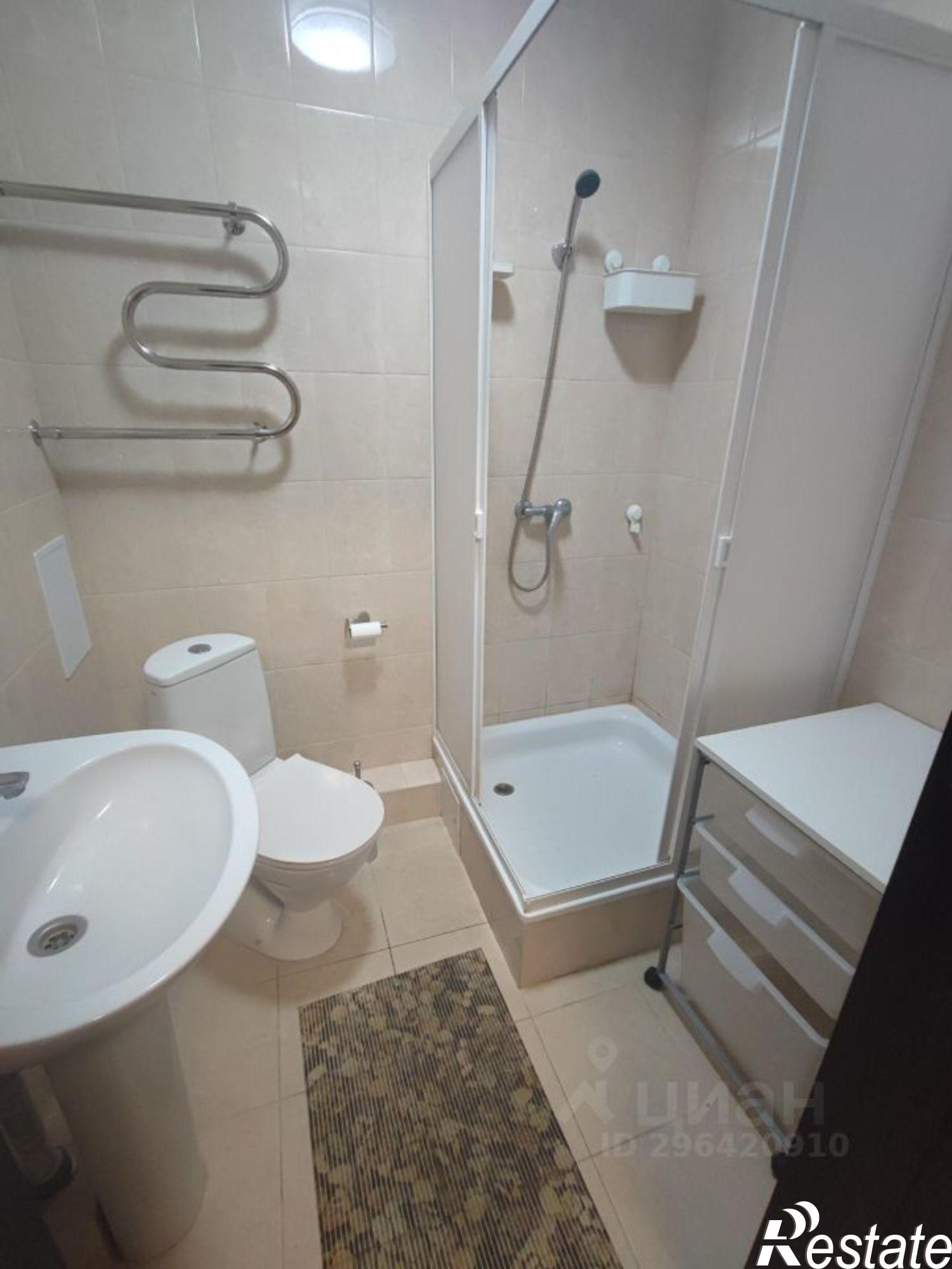 Сдать квартиру за 32 000 рублей на Доломановский переулок, 124 с1