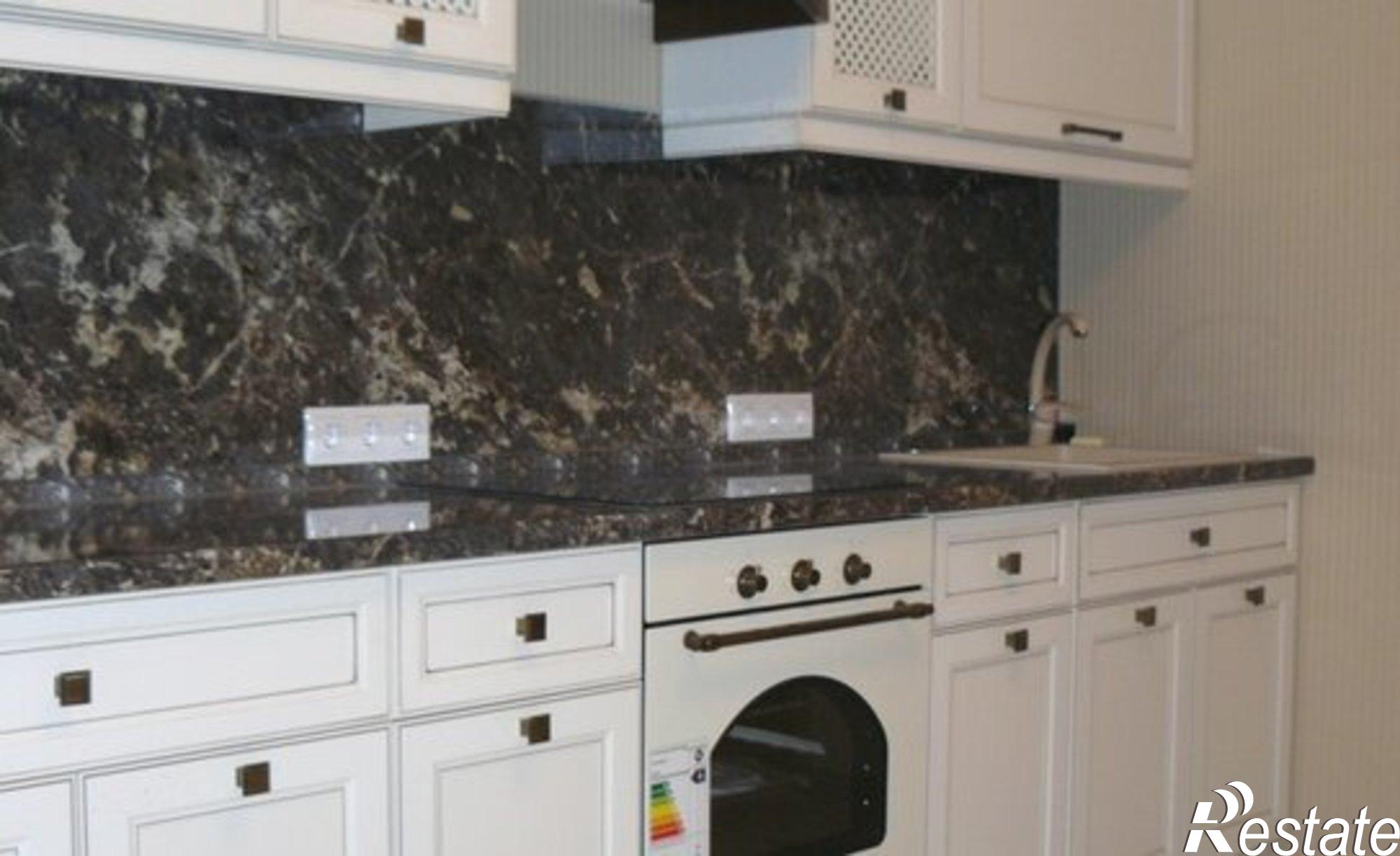 Купить квартиру за 7 800 000 рублей на улица Малюгиной, 236