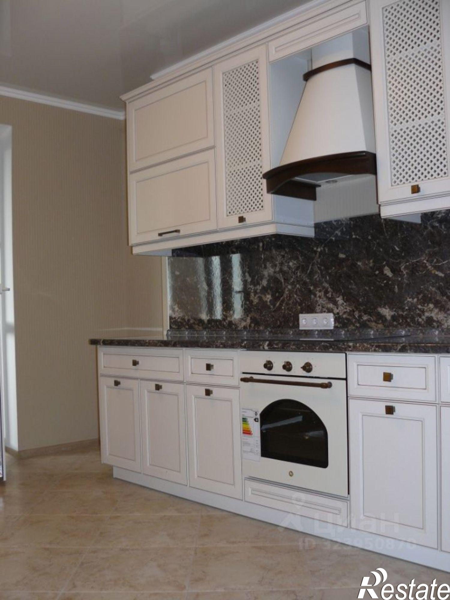 Купить квартиру за 7 800 000 рублей на Кировский проспект, 79