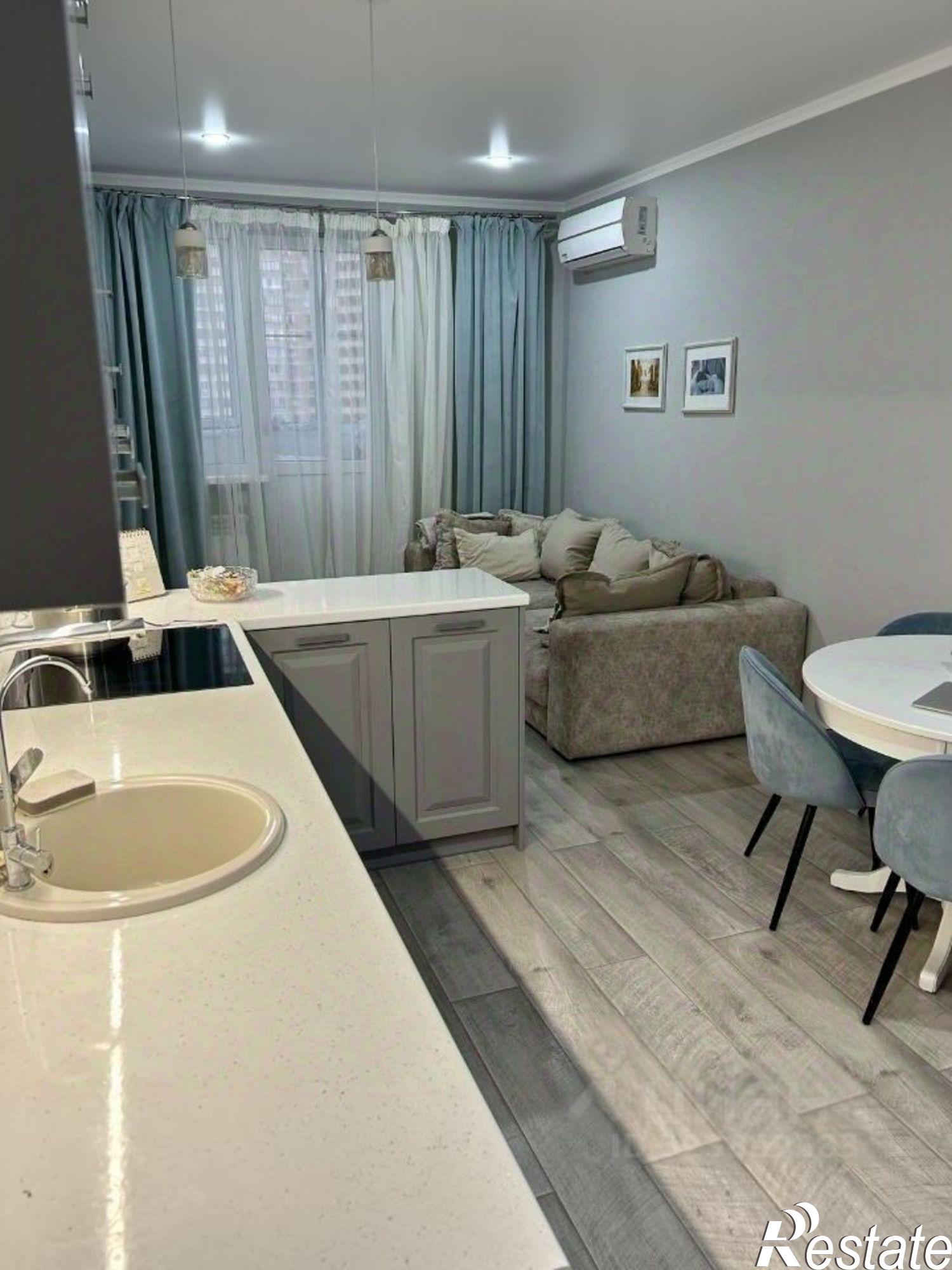 Купить квартиру за 14 000 000 рублей на ул Творческая, 5