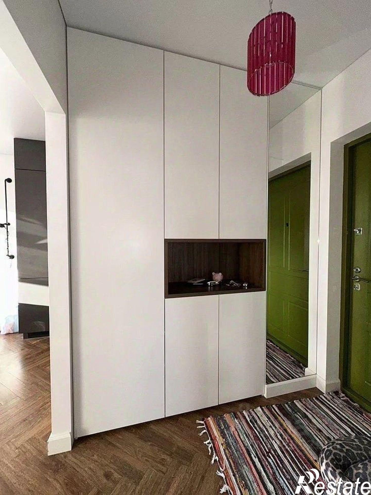 Купить квартиру за 8 900 000 рублей на пр-кт Сиверса, 32