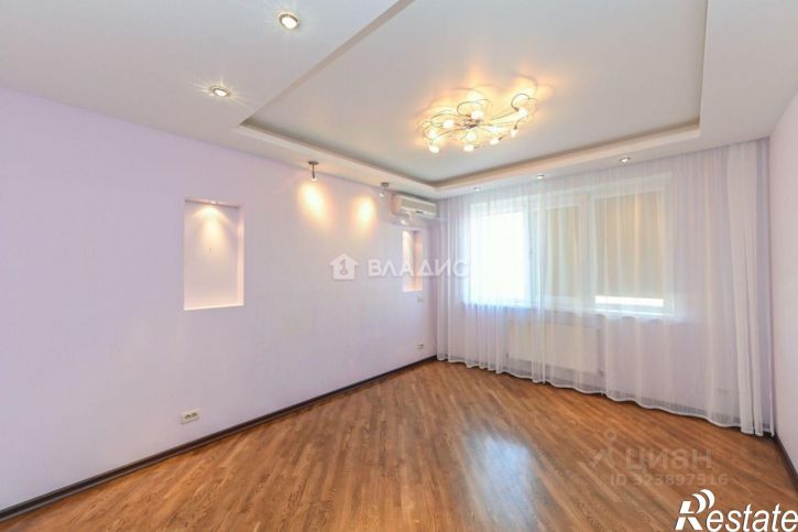 2-комн квартира улица Зорге, 11/1,  д. 11/1