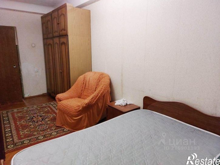 3-комн квартира улица Малиновского, 8,  д. 8