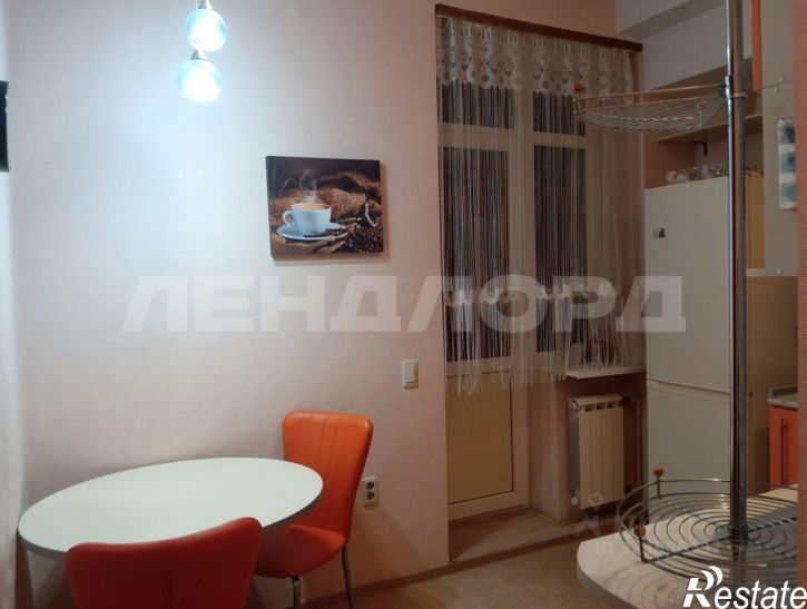 2-комн квартира ул Максима Горького, 136,  д. 136