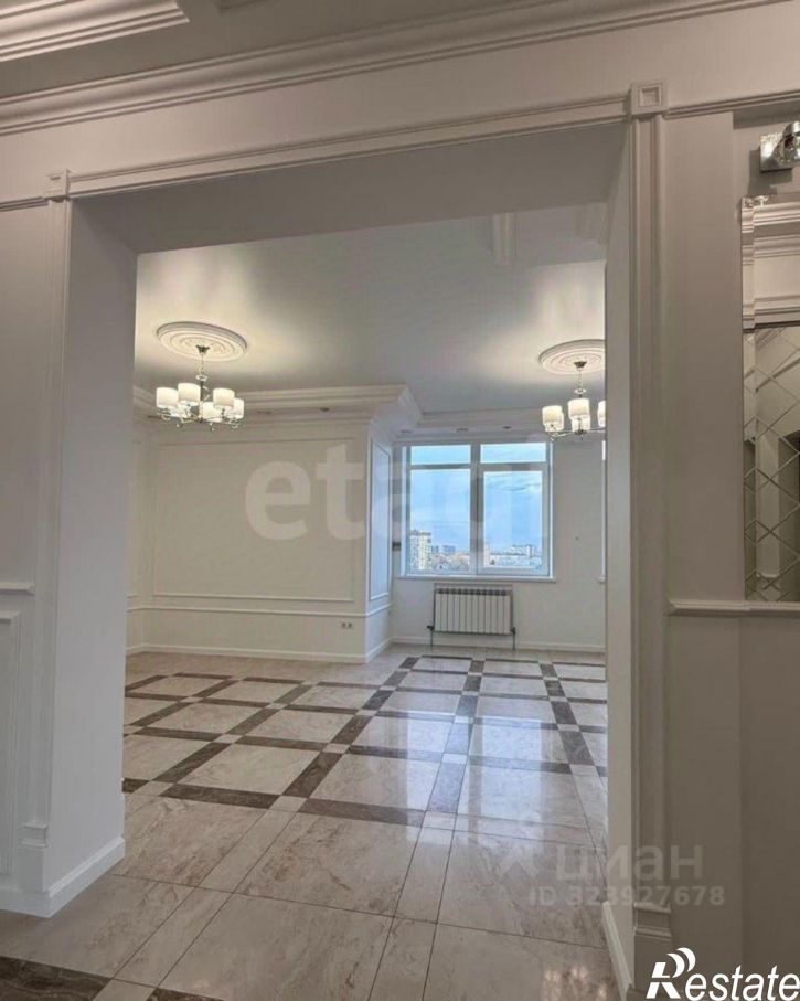 3-комн квартира улица Варфоломеева, 222А,  д. 222А