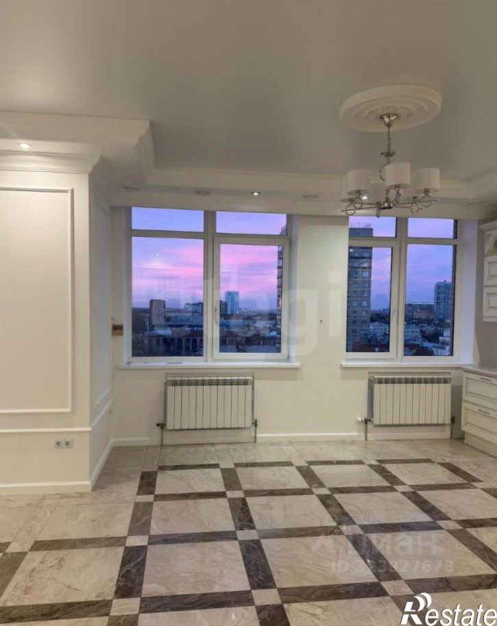 3-комн квартира улица Варфоломеева, 222А,  д. 222А