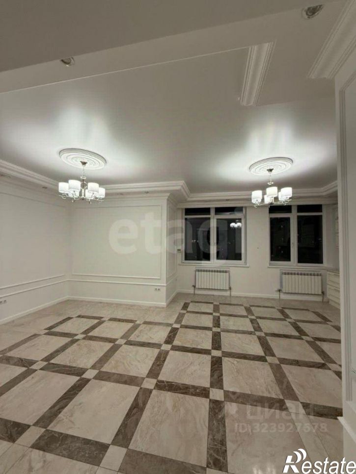 3-комн квартира улица Варфоломеева, 222А,  д. 222А