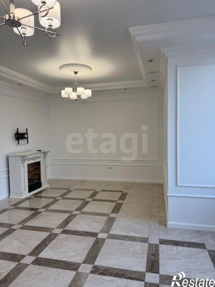 3-комн квартира улица Варфоломеева, 222А,  д. 222А