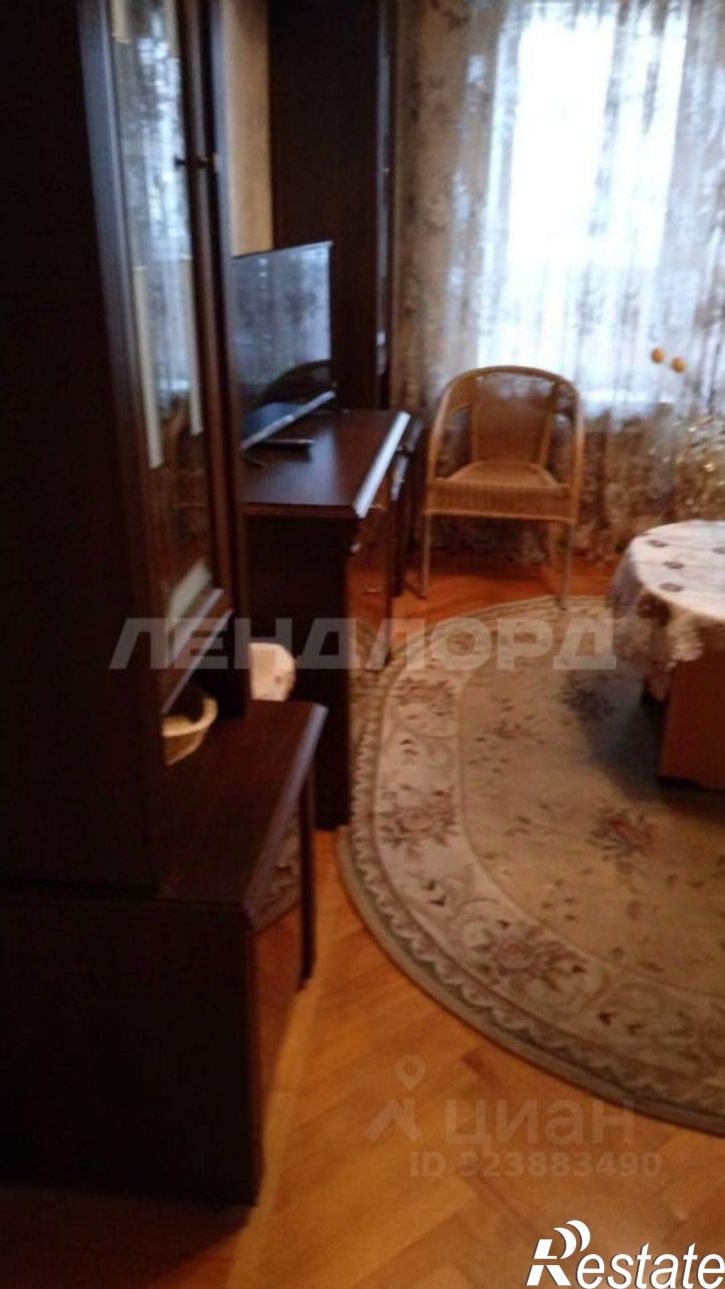 2-комн квартира пр-кт 40-летия Победы, 69/8,  д. 69/8