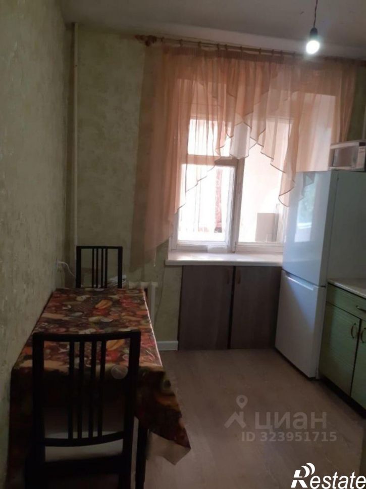 3-комн квартира Новолесная улица, 6/1,  д. 6/1