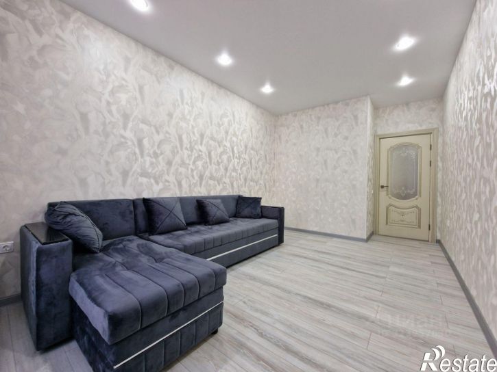 3-комн квартира улица Бориса Слюсаря, 15 с1,  д. 15 с1