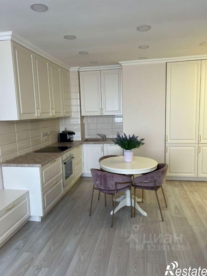 2-комн квартира улица Тельмана, 110 с2,  д. 110 с2