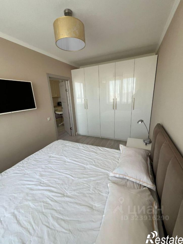 2-комн квартира улица Тельмана, 110 с2,  д. 110 с2