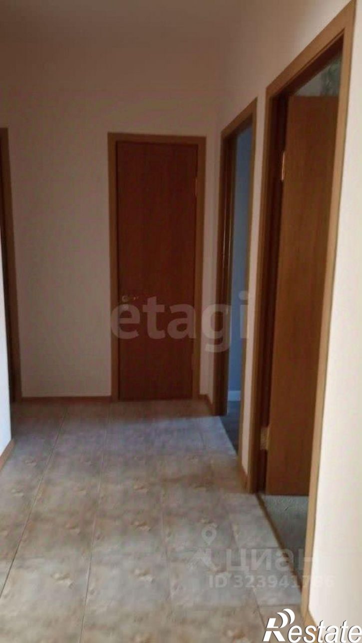 3-комн квартира пр-кт 40-летия Победы, 65/14,  д. 65/14