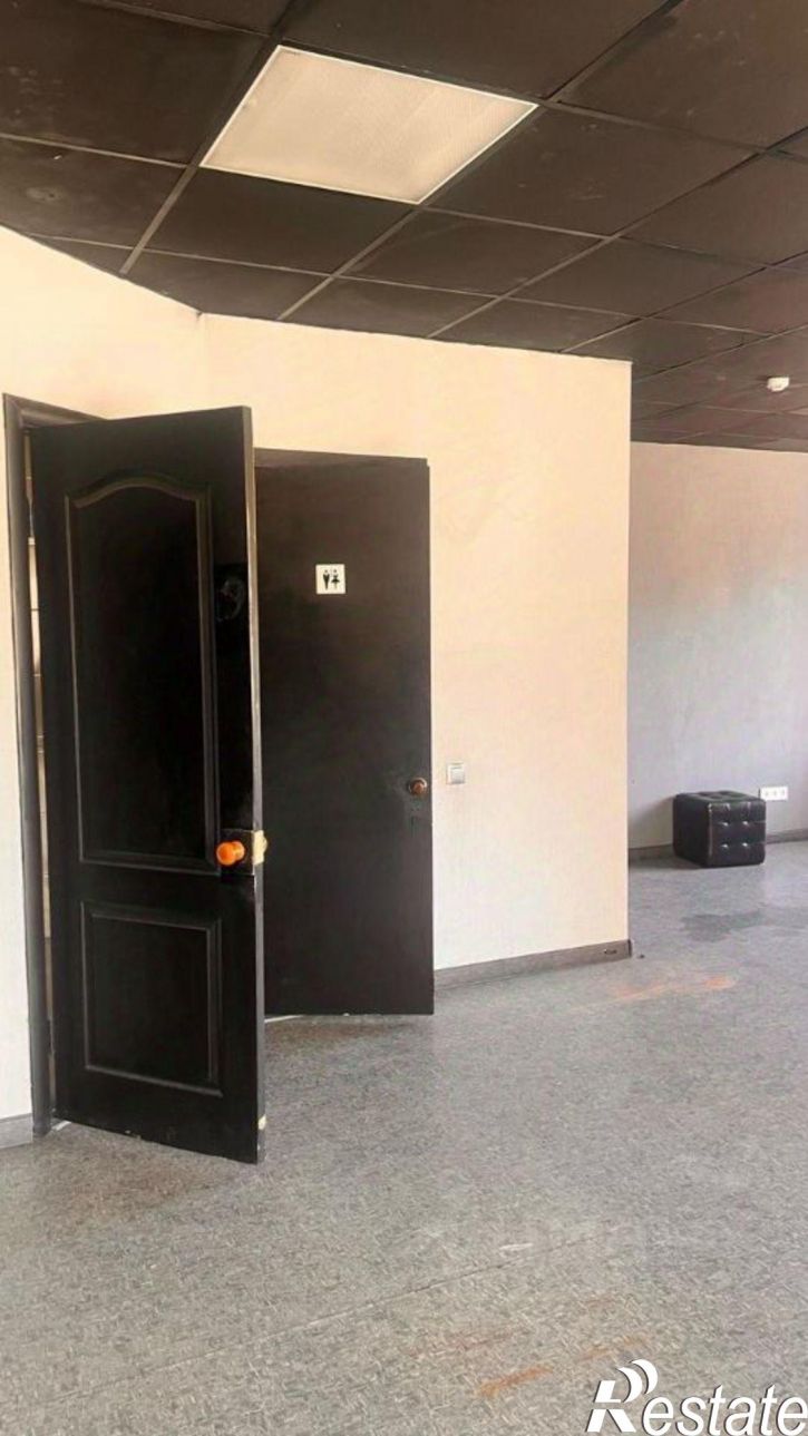 Торговое помещение ул Еременко, 60/10,  д. 60/10