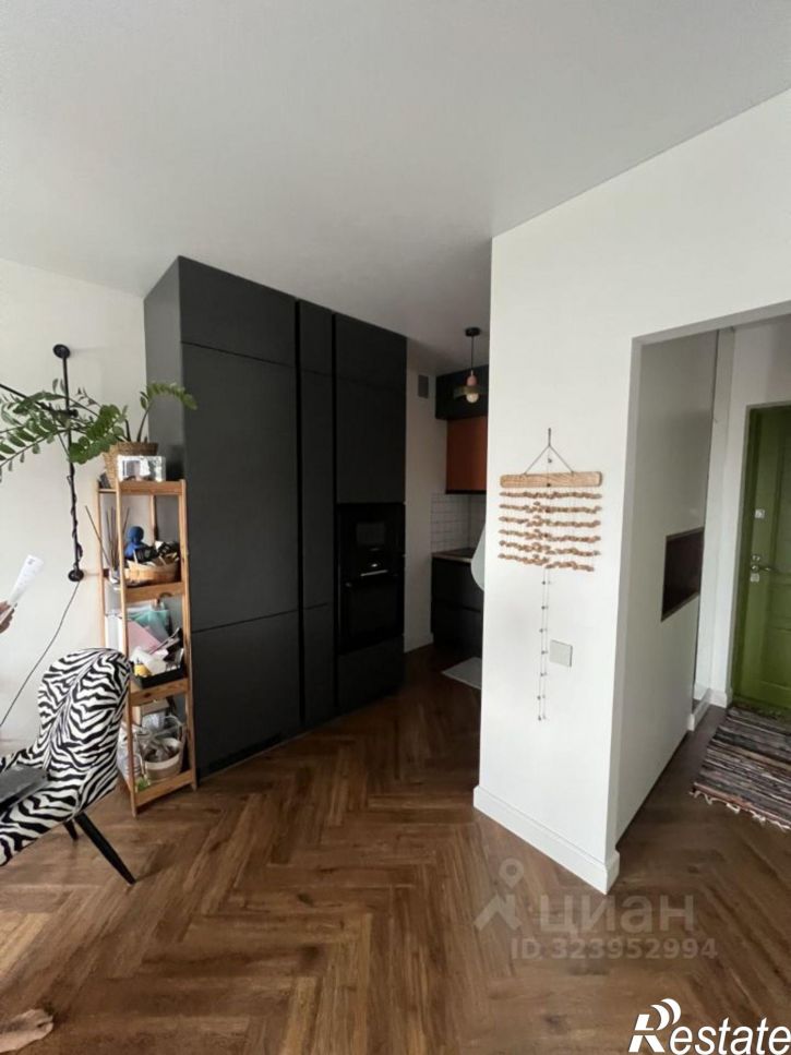 1-комн квартира пр-кт Сиверса, 32,  д. 32