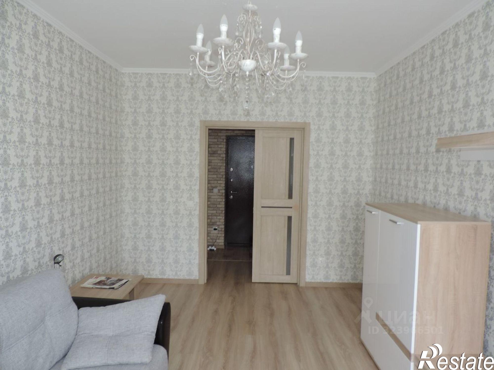 Сдать квартиру за 40 000 рублей на улица Закруткина, 61