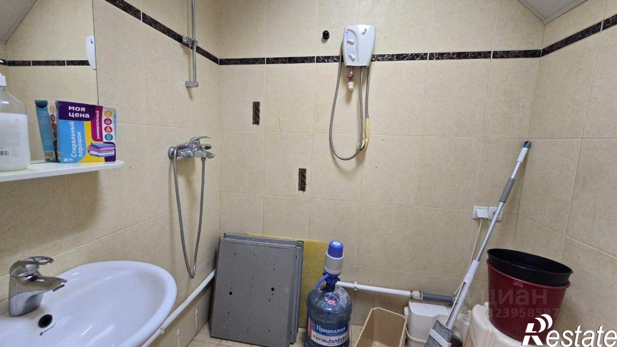 Купить помещение свободного назначения за 8 000 020 рублей на Филимоновская улица, 128