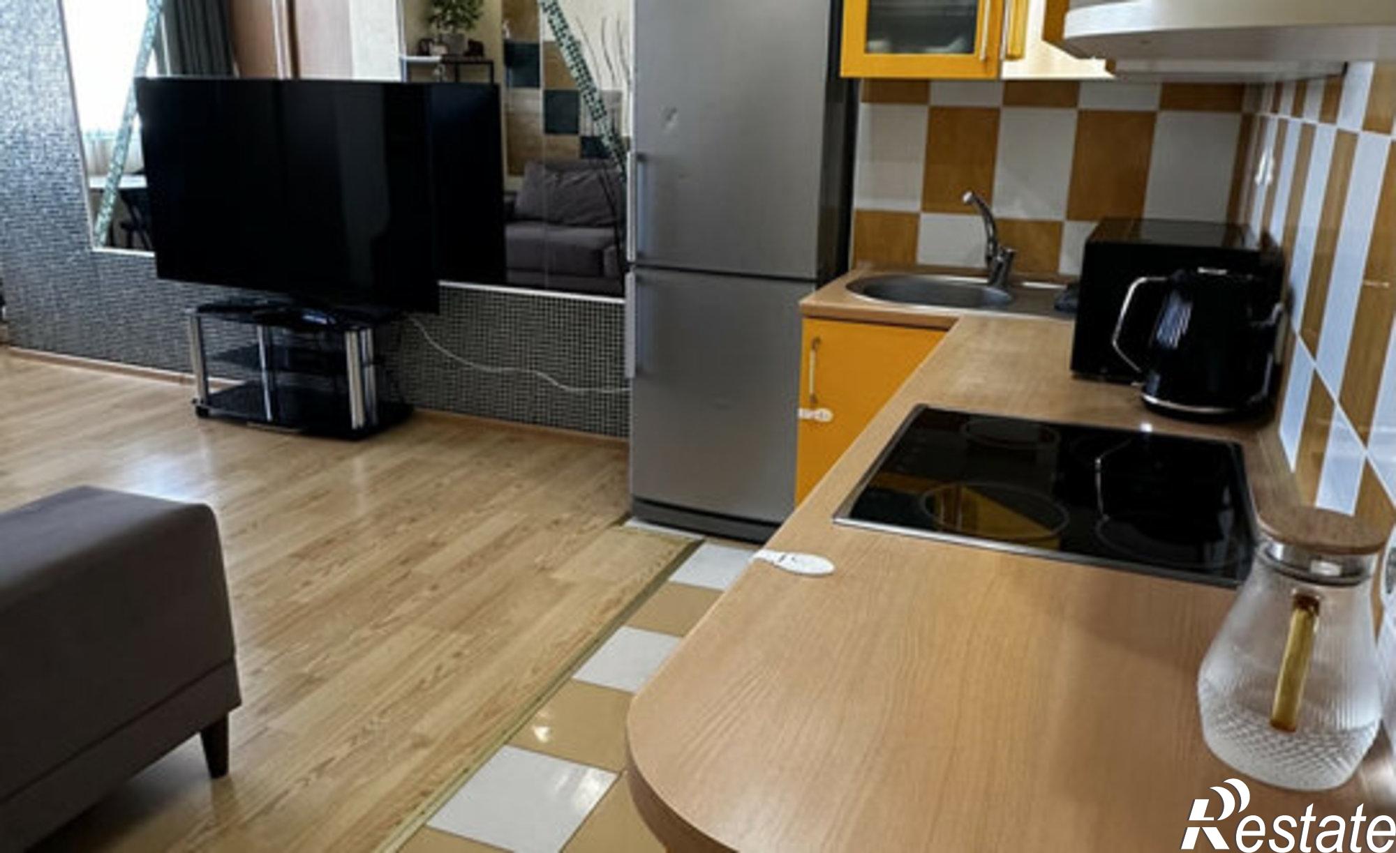 Купить квартиру за 8 500 000 рублей на Доломановский пер, 43/11