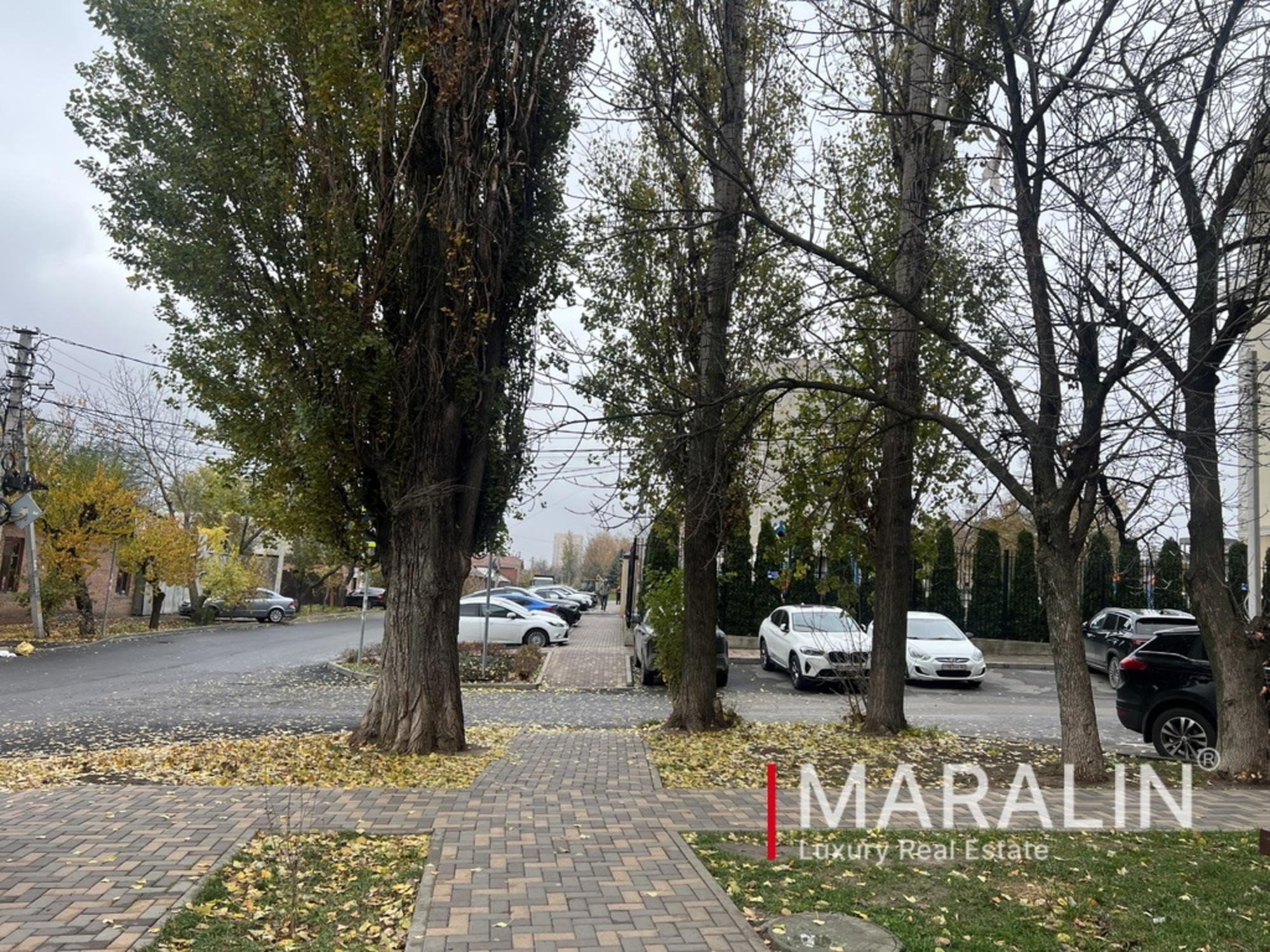 Купить квартиру за 8 500 000 рублей на 8-го Марта, 1