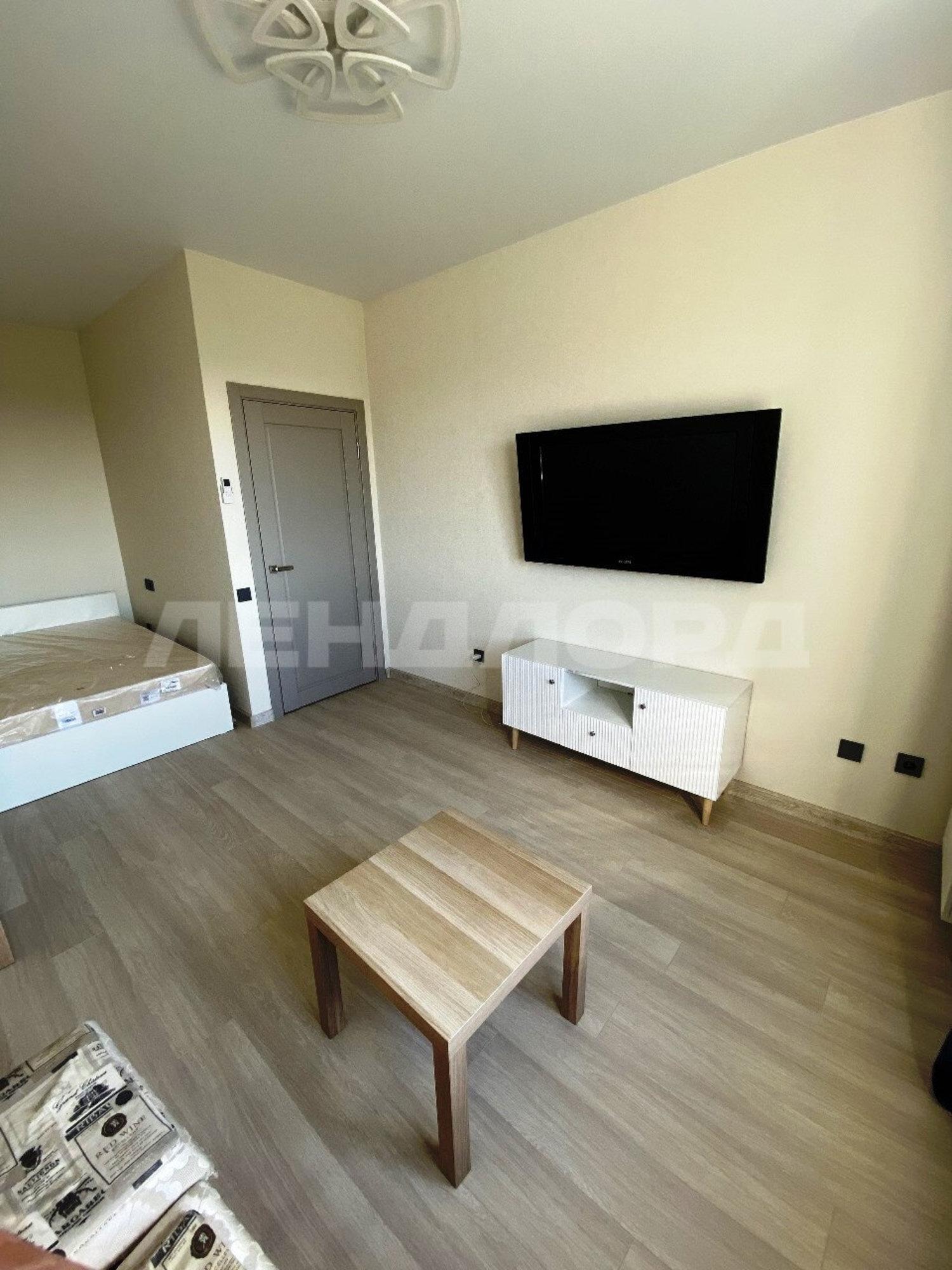 Сдать квартиру за 28 000 рублей на улица Ерёменко, 114