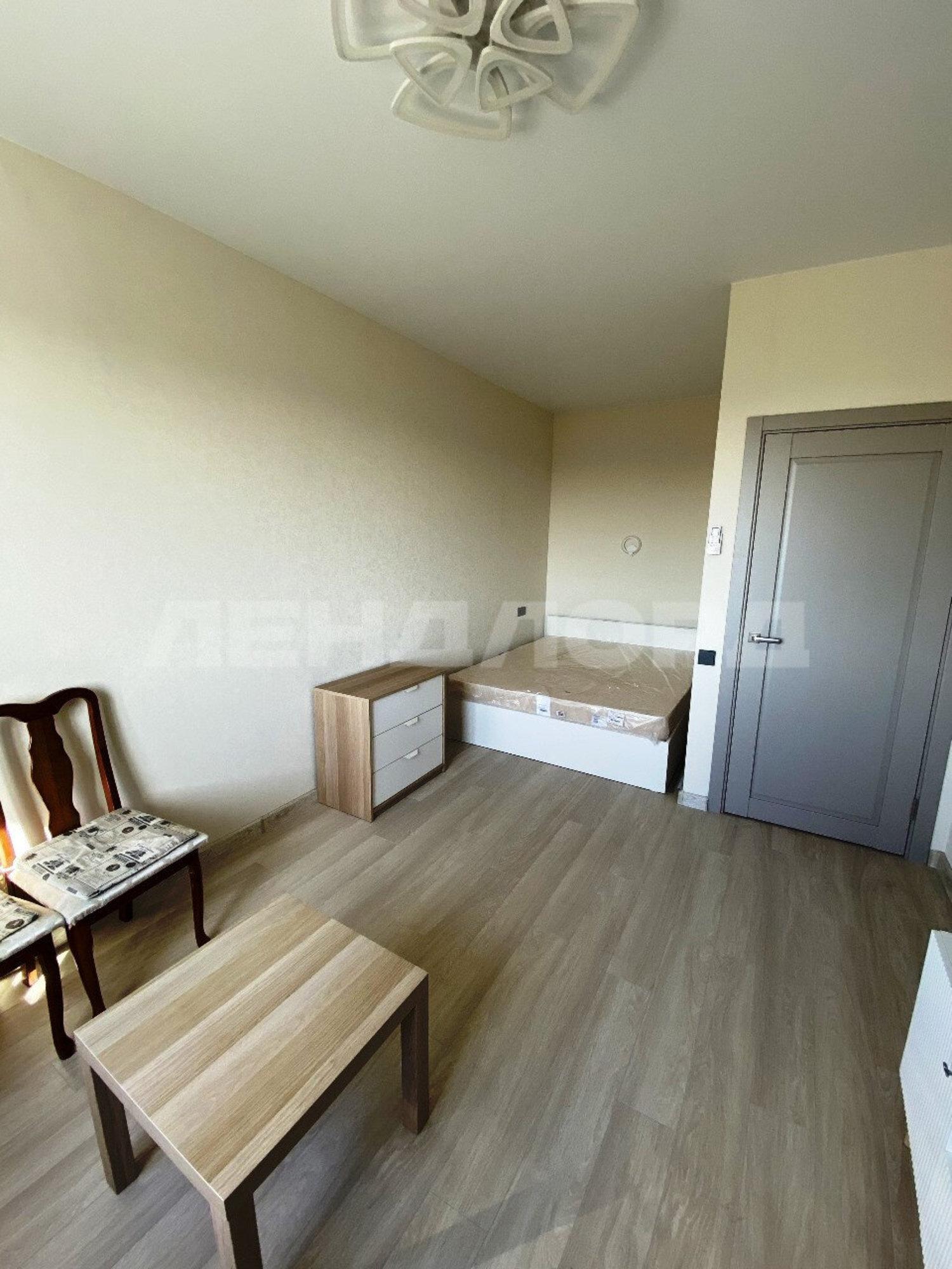 Сдать квартиру за 28 000 рублей на улица Ерёменко, 114