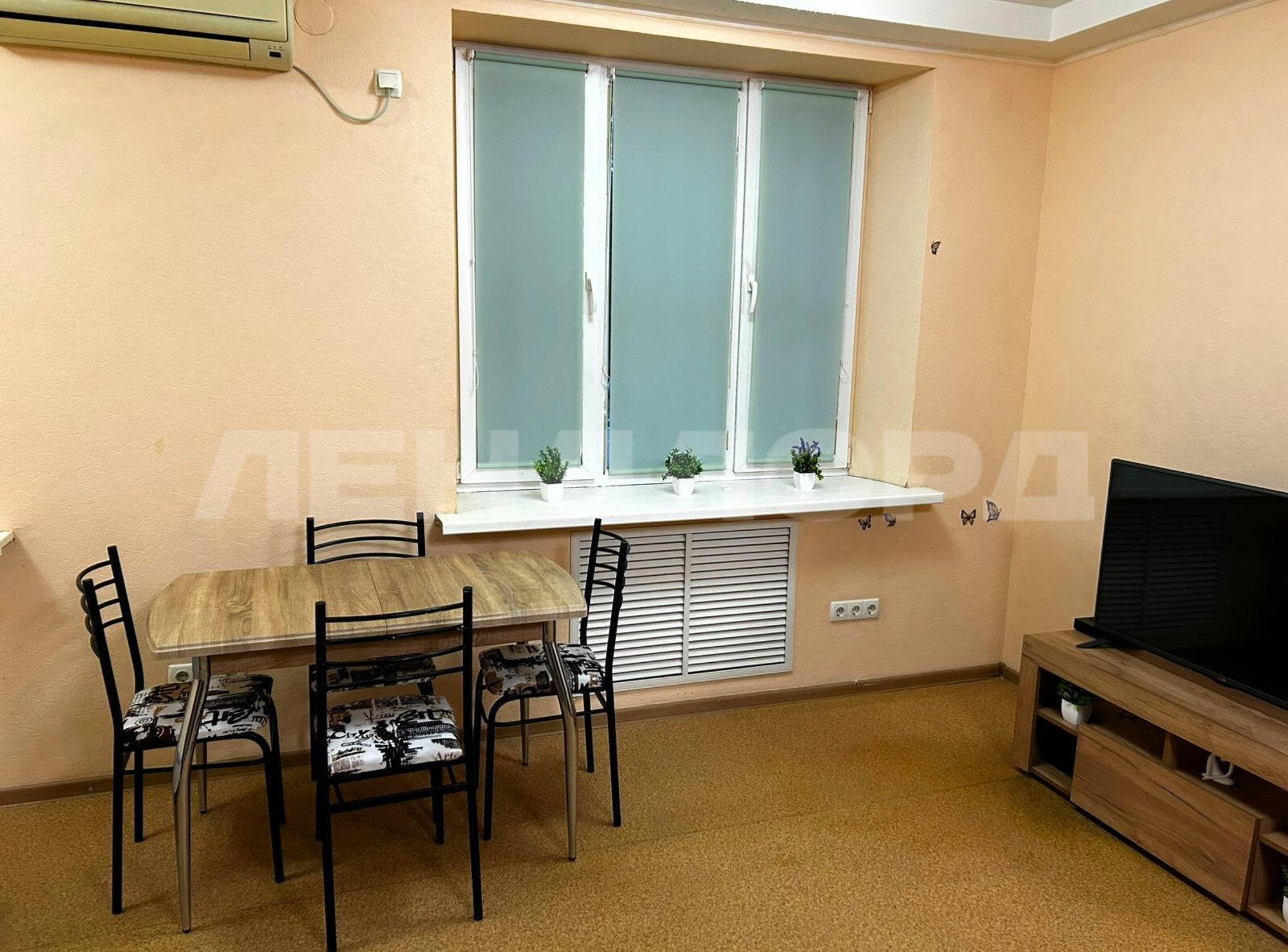 Сдать квартиру за 25 000 рублей на проспект 40-летия Победы, 43