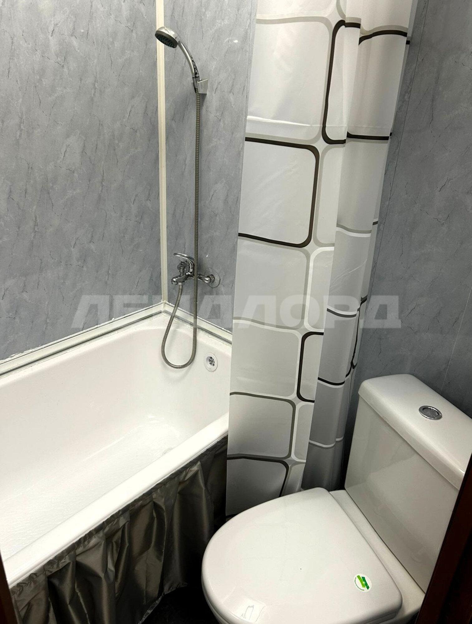 Сдать квартиру за 25 000 рублей на проспект 40-летия Победы, 43