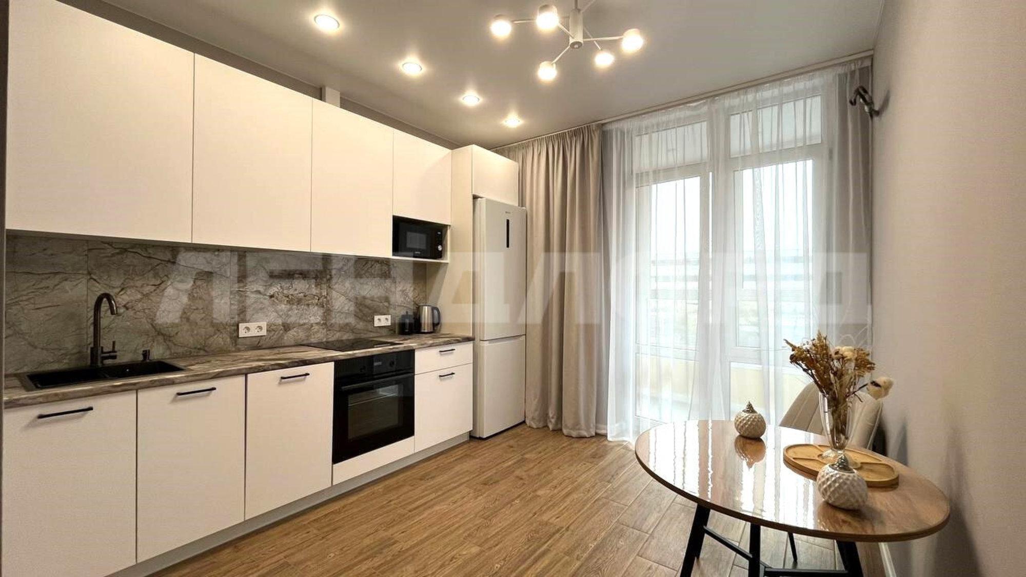 Сдать квартиру за 50 000 рублей на улица Мечникова, 110с2