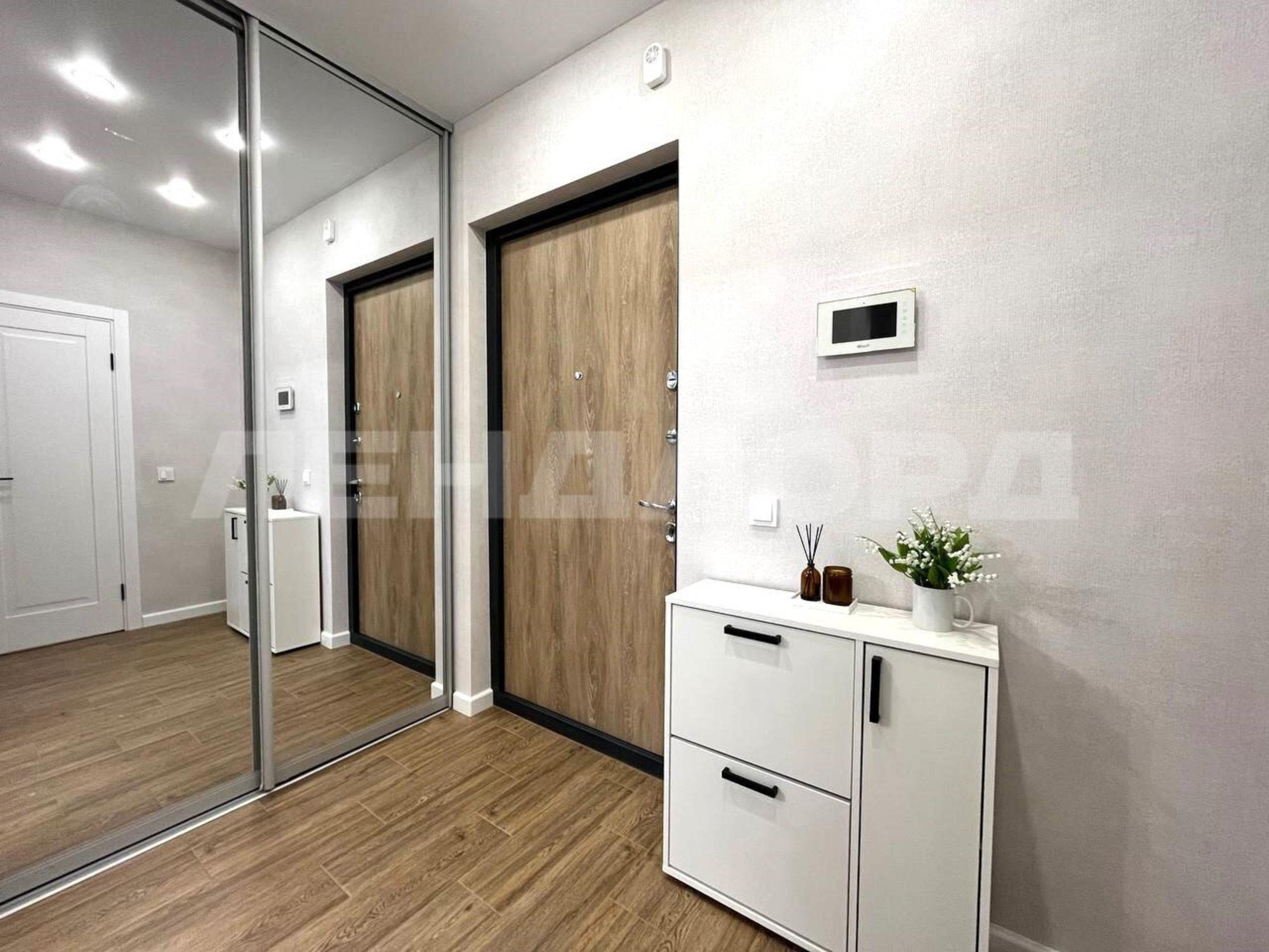 Сдать квартиру за 50 000 рублей на улица Мечникова, 110с2