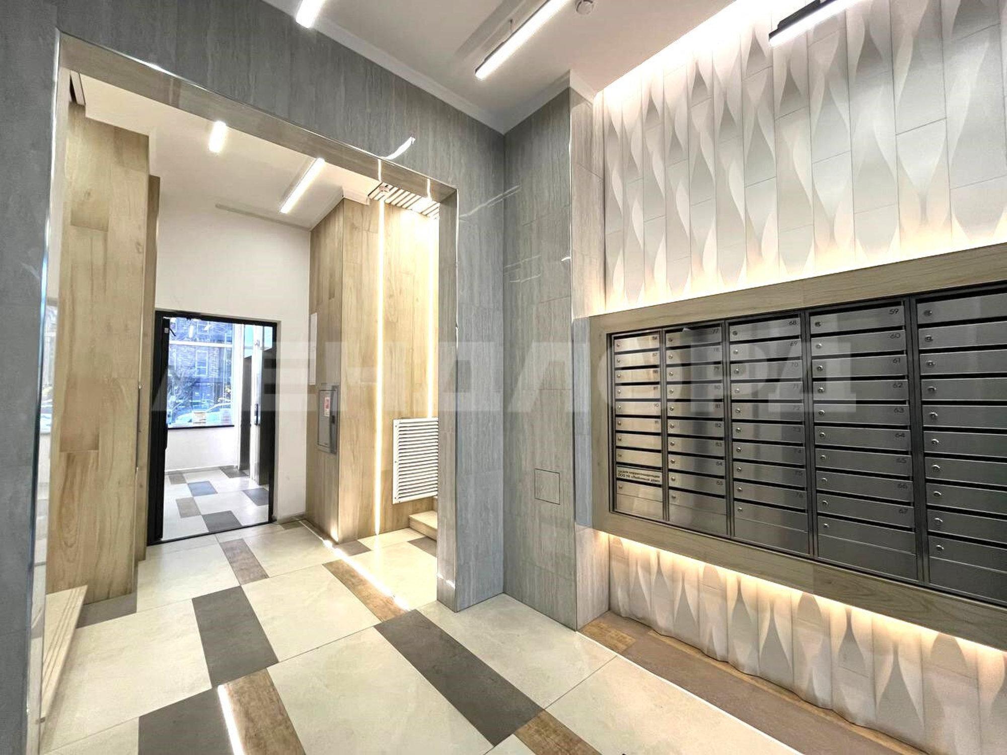 Сдать квартиру за 50 000 рублей на улица Мечникова, 110с2