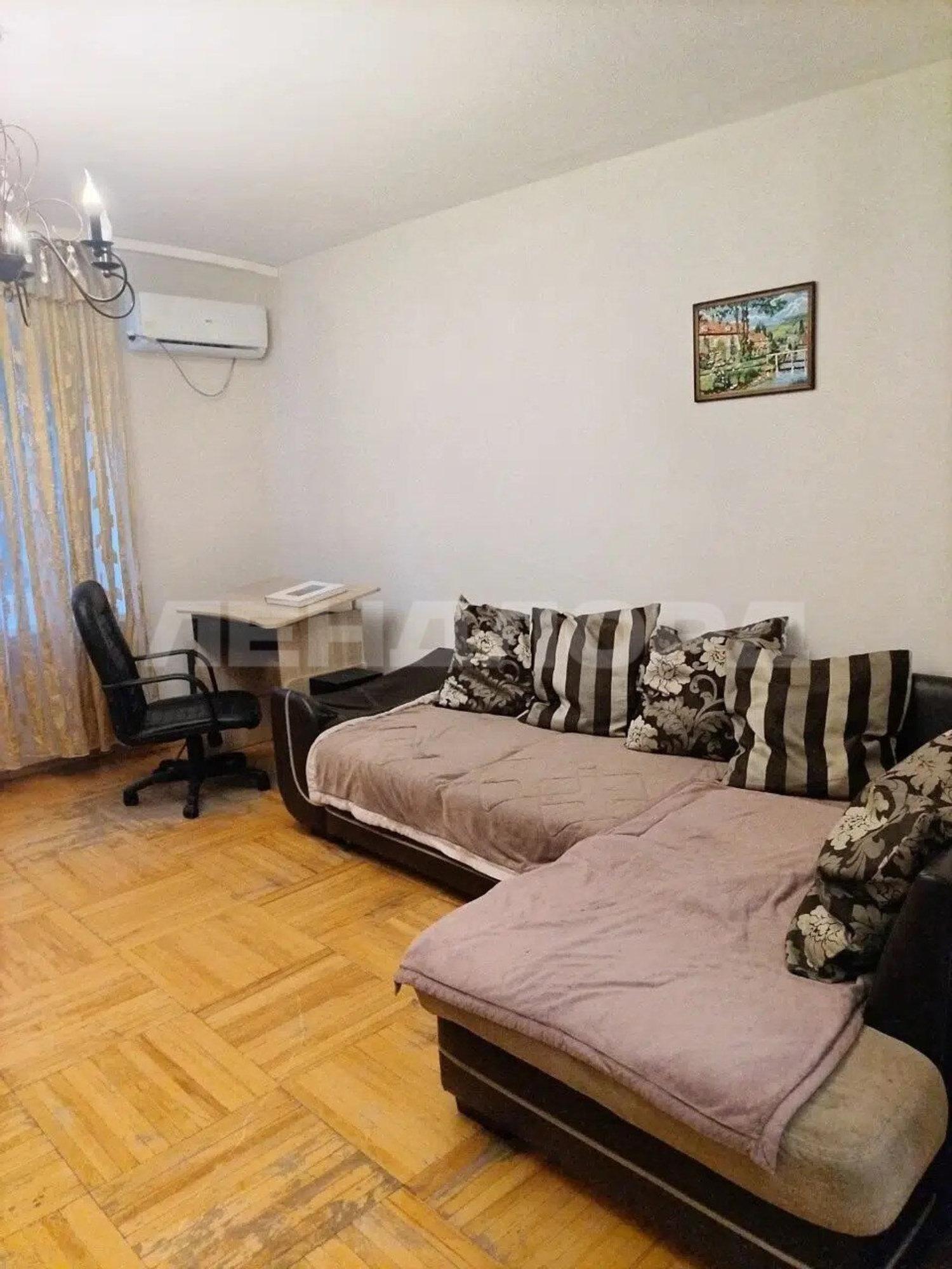 Купить квартиру за 5 250 000 рублей на Жлобинский переулок, 25