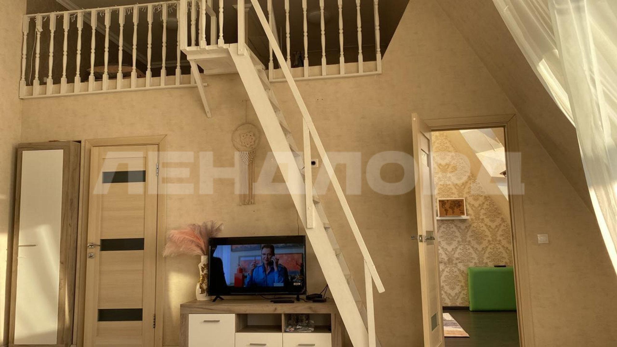 Купить квартиру за 5 800 000 рублей на проспект Космонавтов, 46