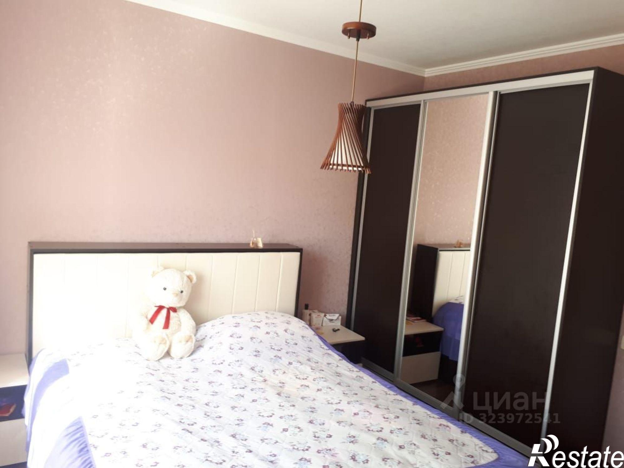 Сдать квартиру за 28 000 рублей на проспект Королёва, 1/7