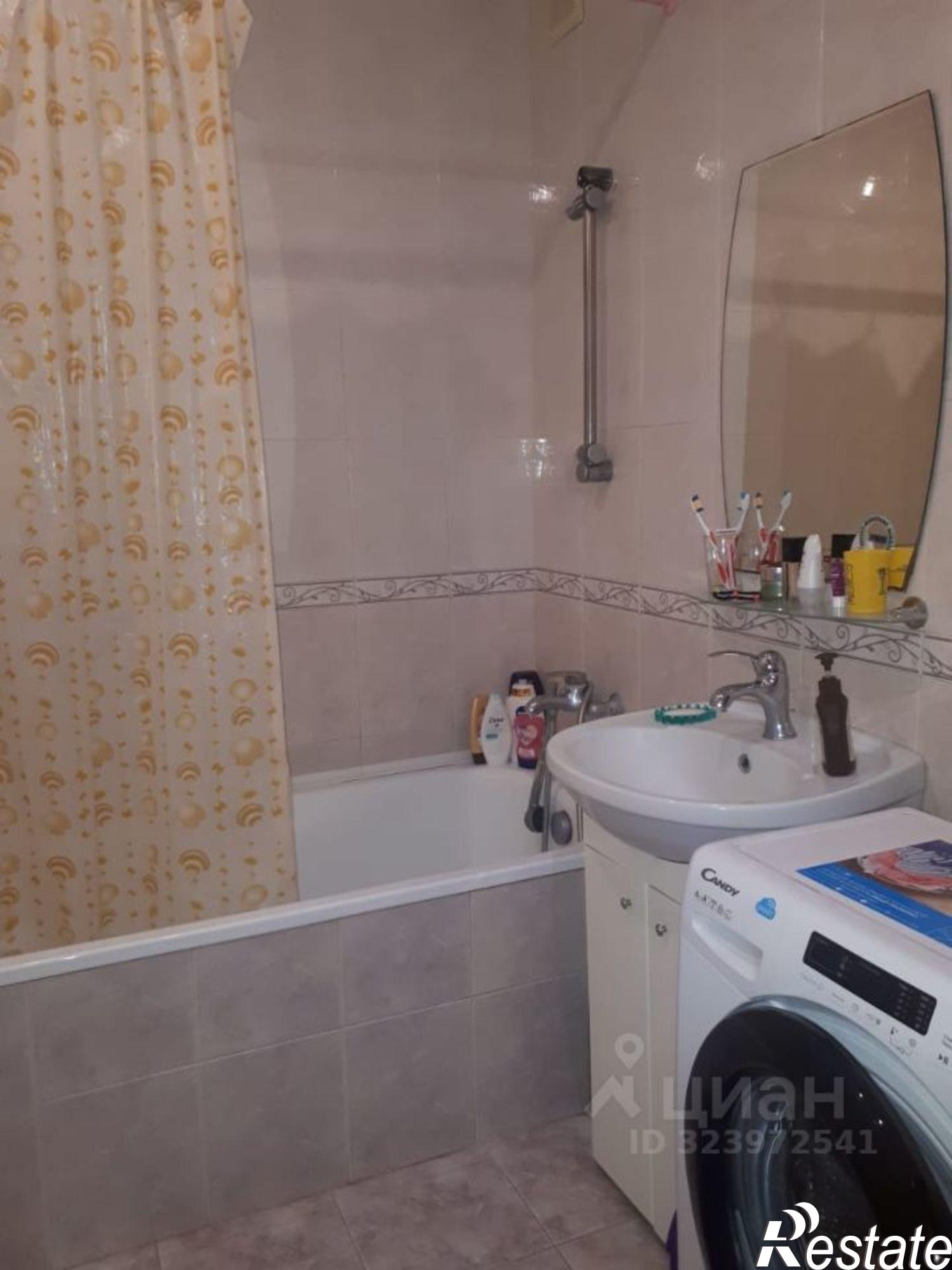 Сдать квартиру за 28 000 рублей на проспект Королёва, 1/7