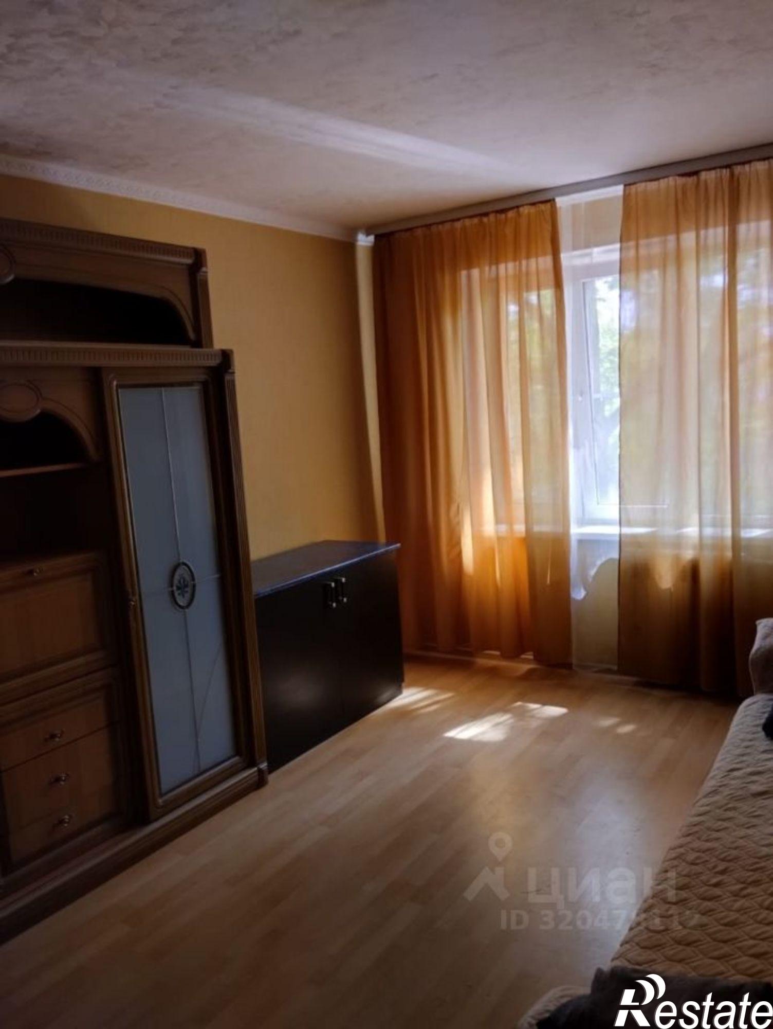 Сдать комнату за 10 000 рублей на Днепропетровская улица, 44В