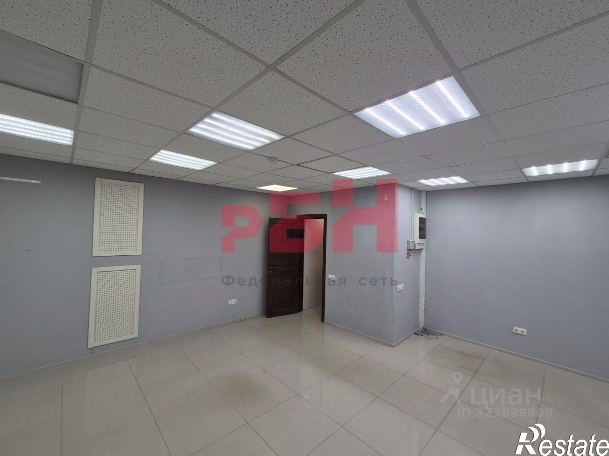 Купить помещение свободного назначения за 11 500 000 рублей на улица Малиновского, 66/1