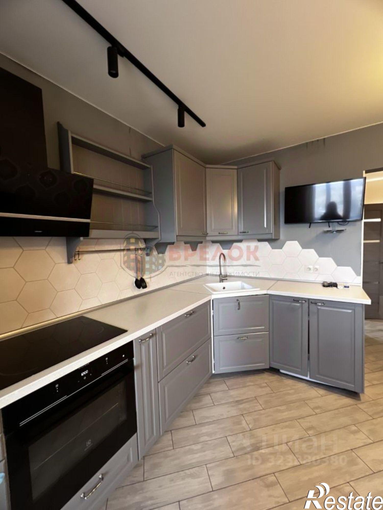 Купить квартиру за 7 900 000 рублей на Кировский проспект, 79