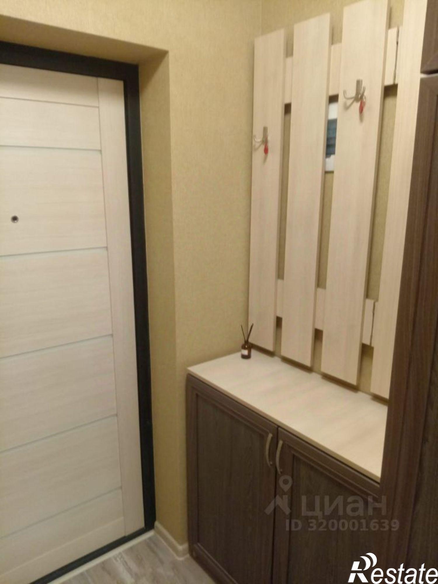 Сдать квартиру за 37 000 рублей на ул Еляна, 54