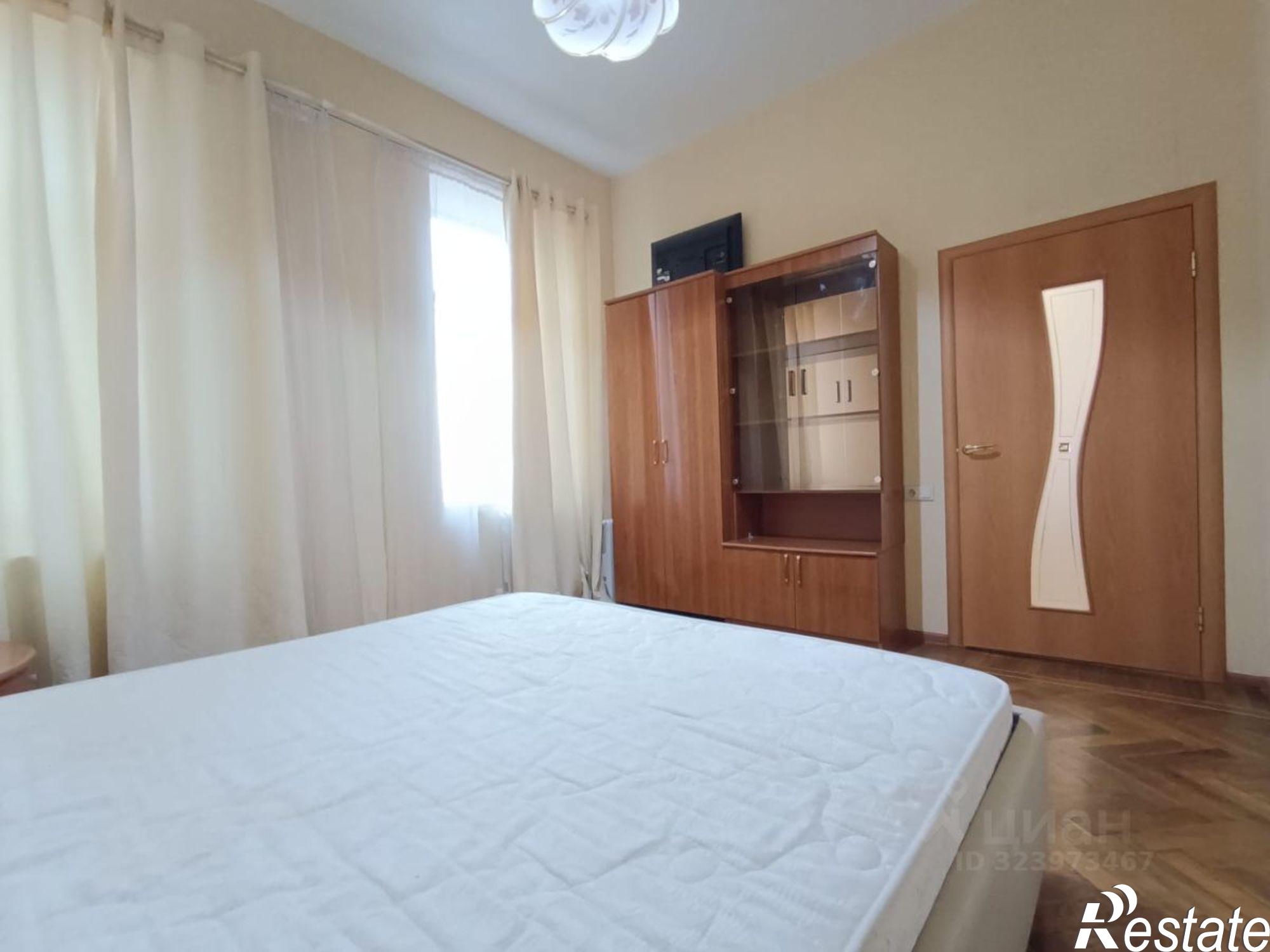 Сдать квартиру за 35 000 рублей на Братский пер, 81